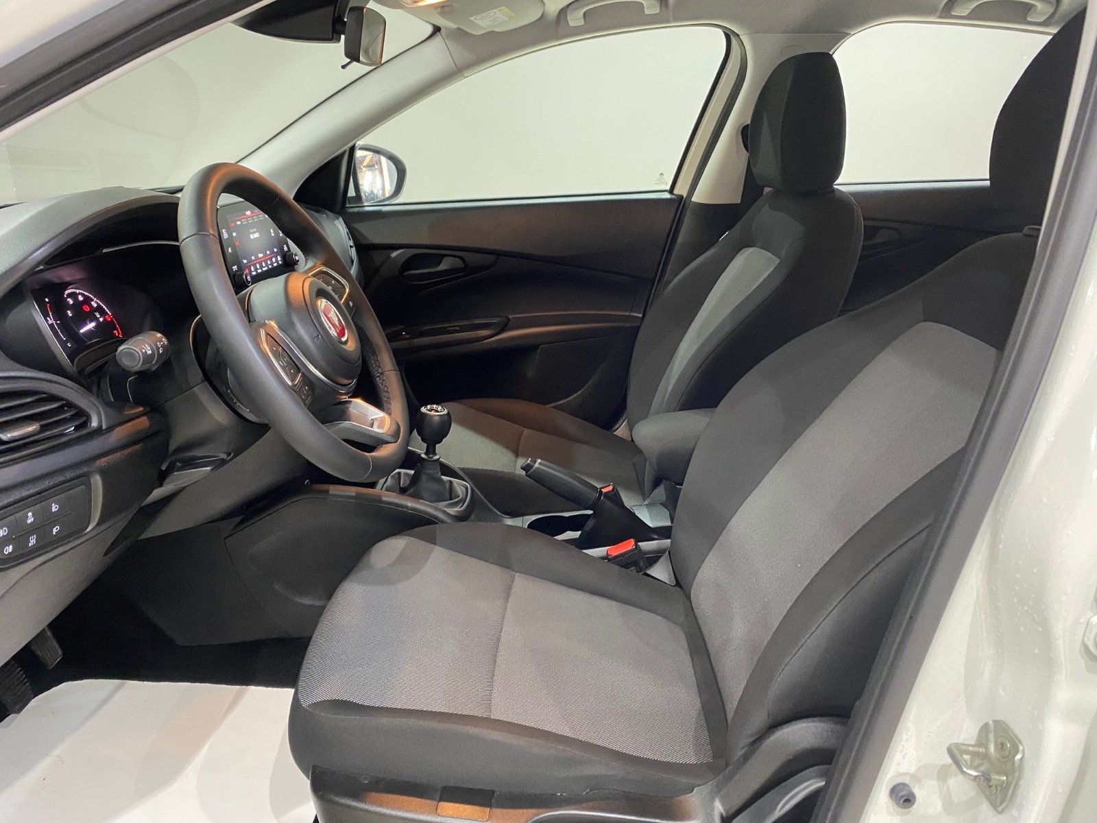 2024 Benzin Manuel Fiat Egea Beyaz Gürel Tasarım Aksesuar Otomotiv San. Tic. Ltd. Şti.