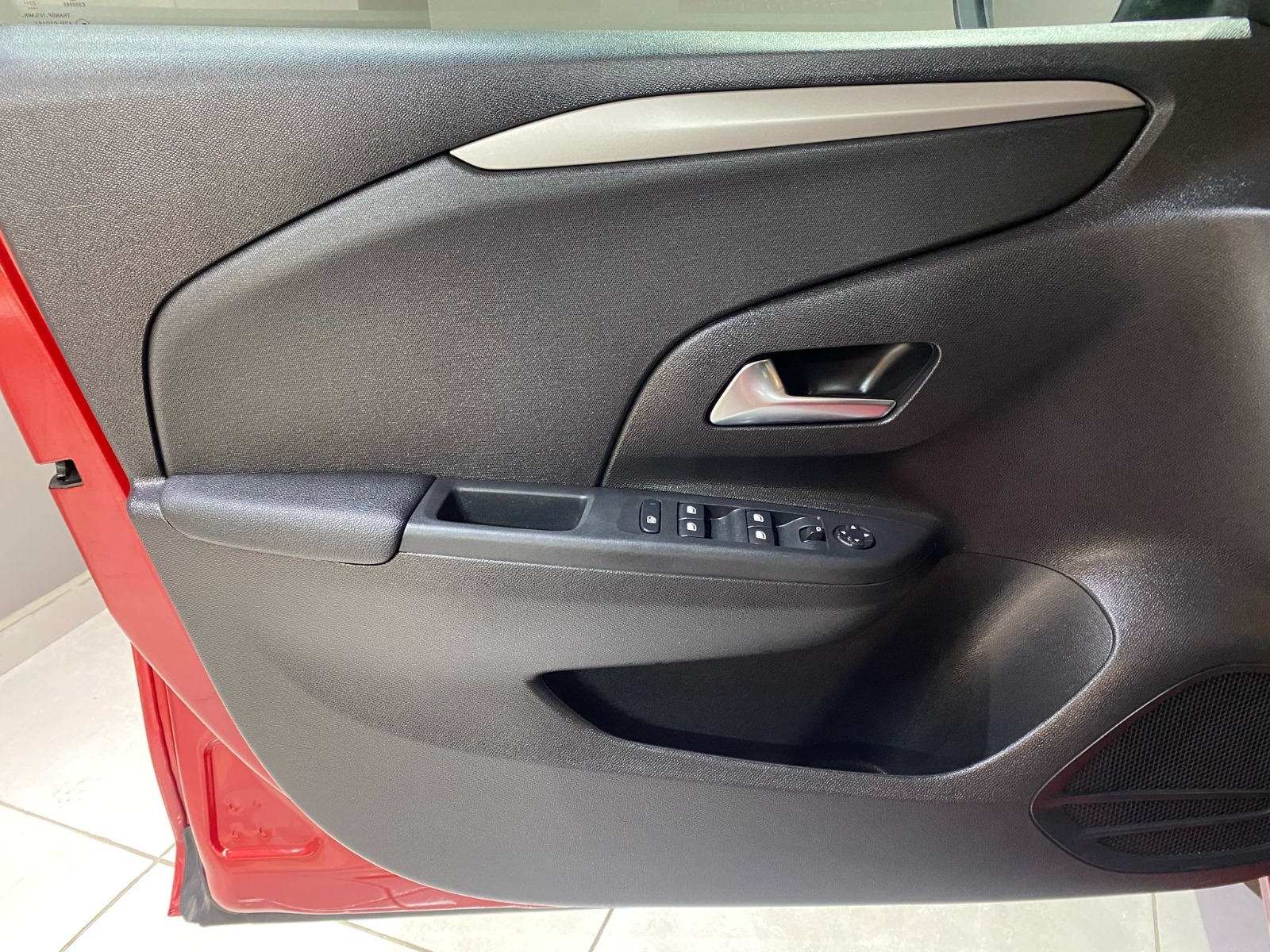 2024 Benzin Otomatik Opel Corsa Kırmızı Gürel Tasarım Aksesuar Otomotiv San. Tic. Ltd. Şti.