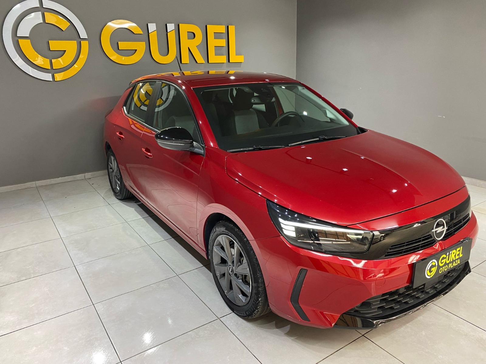 2024 Benzin Otomatik Opel Corsa Kırmızı Gürel Tasarım Aksesuar Otomotiv San. Tic. Ltd. Şti.