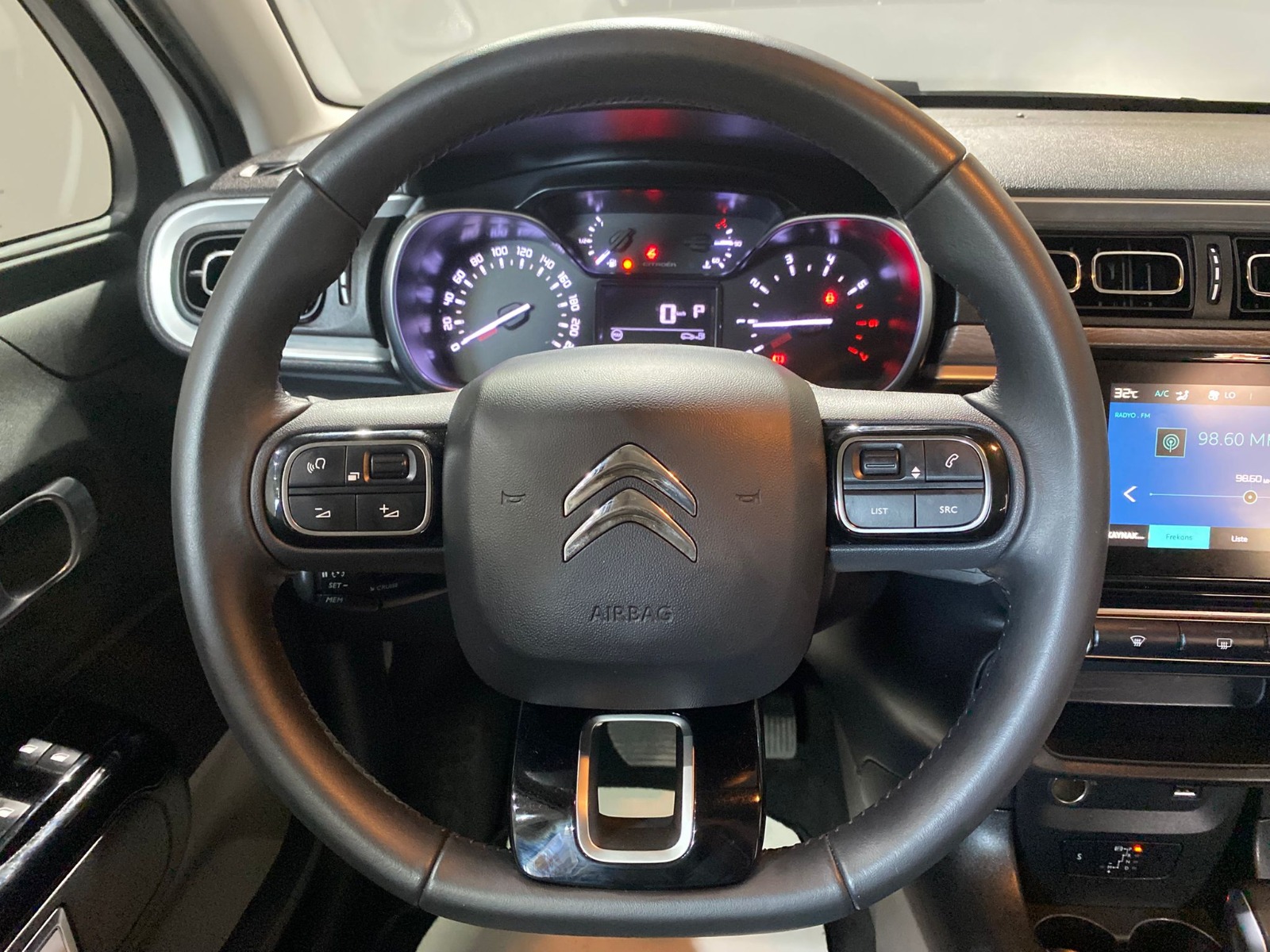 2023 Benzin Otomatik Citroen C3 Beyaz Gürel Tasarım Aksesuar Otomotiv San. Tic. Ltd. Şti.