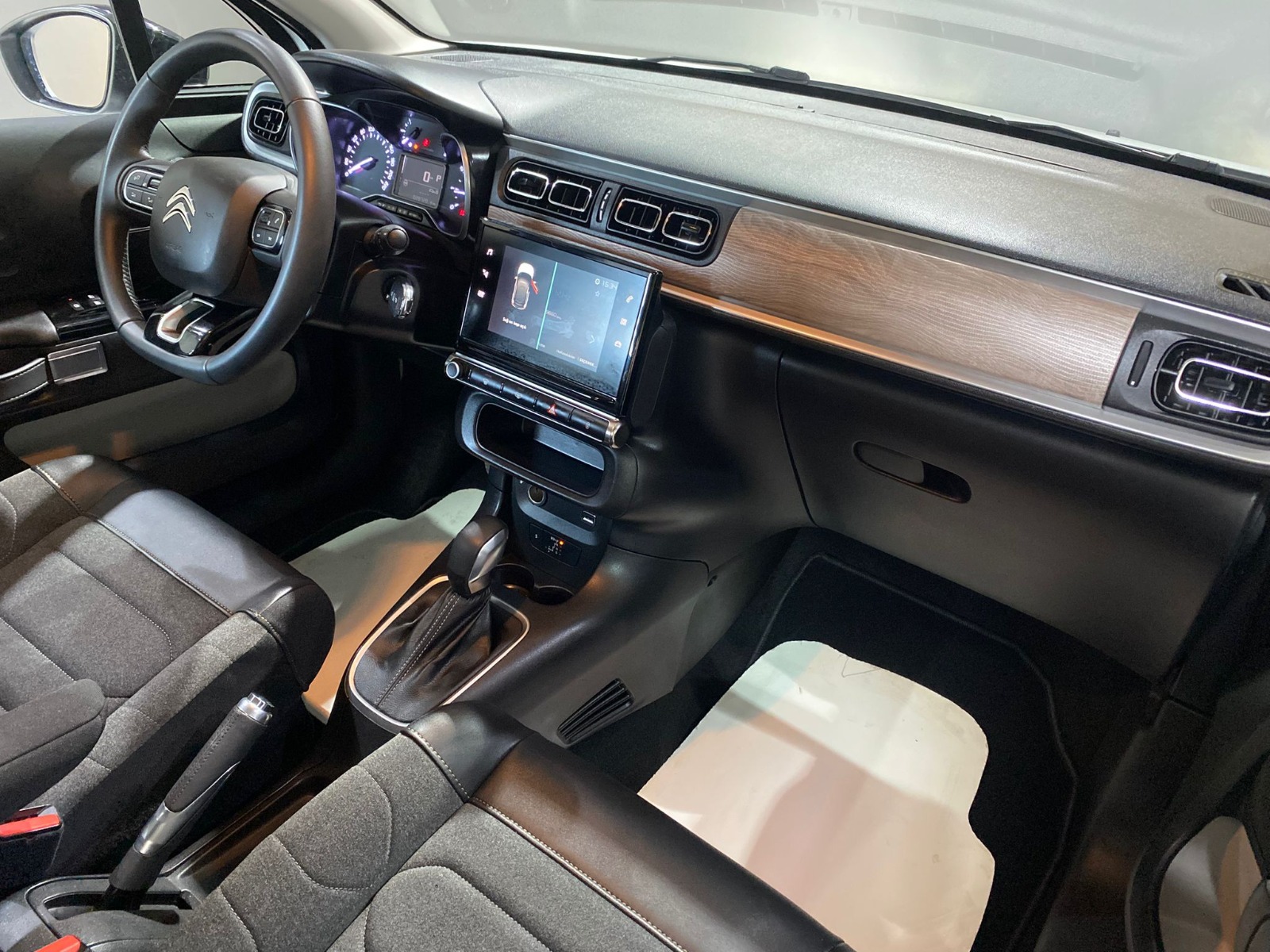 2023 Benzin Otomatik Citroen C3 Beyaz Gürel Tasarım Aksesuar Otomotiv San. Tic. Ltd. Şti.