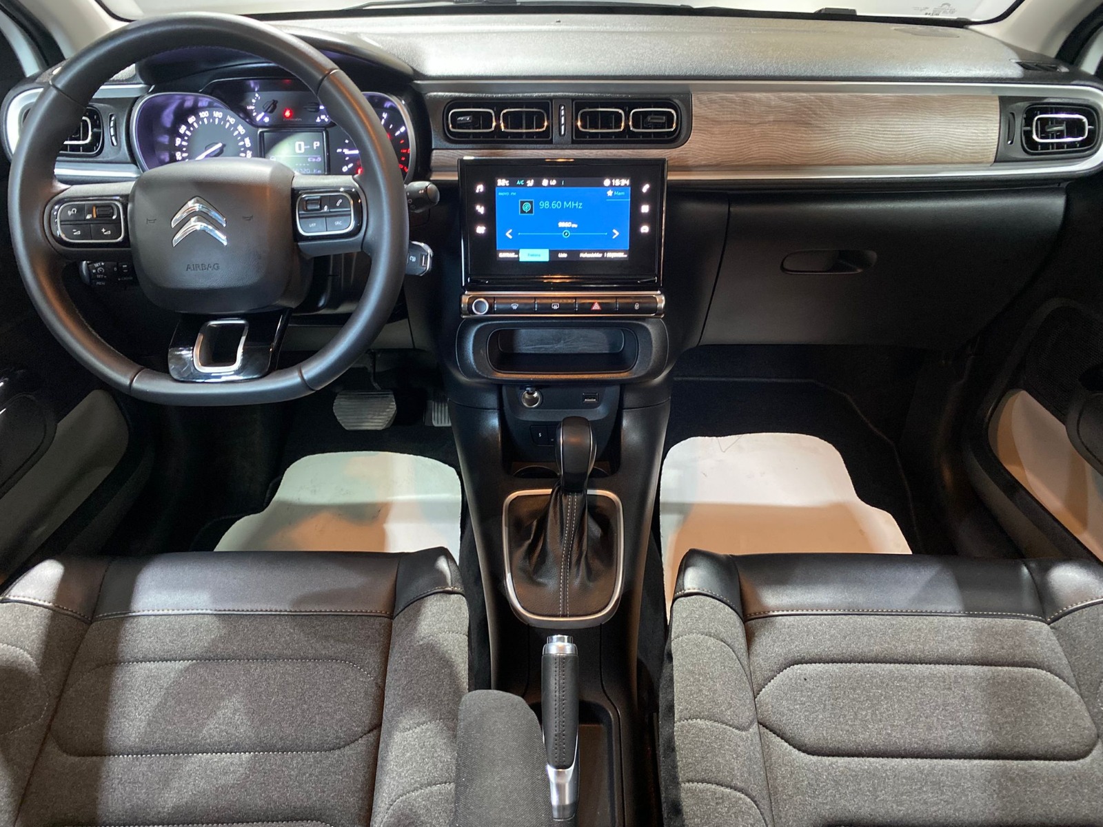 2023 Benzin Otomatik Citroen C3 Beyaz Gürel Tasarım Aksesuar Otomotiv San. Tic. Ltd. Şti.
