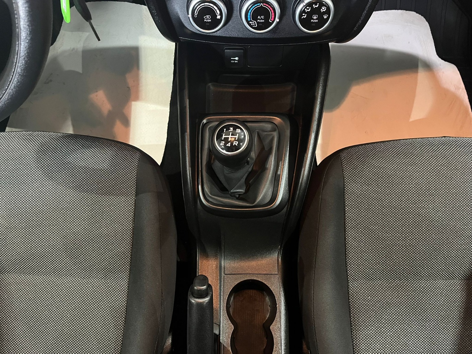 2022 Dizel Manuel Fiat Egea Beyaz Gürel Tasarım Aksesuar Otomotiv San. Tic. Ltd. Şti.