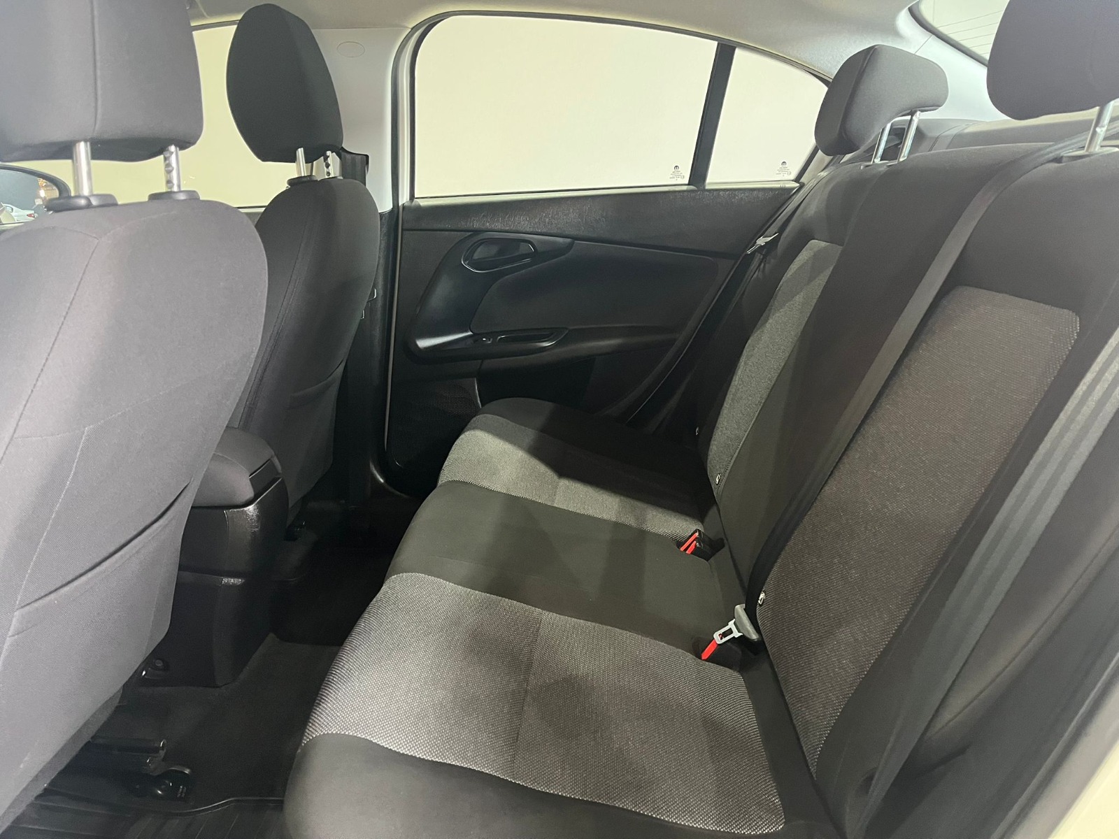 2022 Dizel Manuel Fiat Egea Beyaz Gürel Tasarım Aksesuar Otomotiv San. Tic. Ltd. Şti.