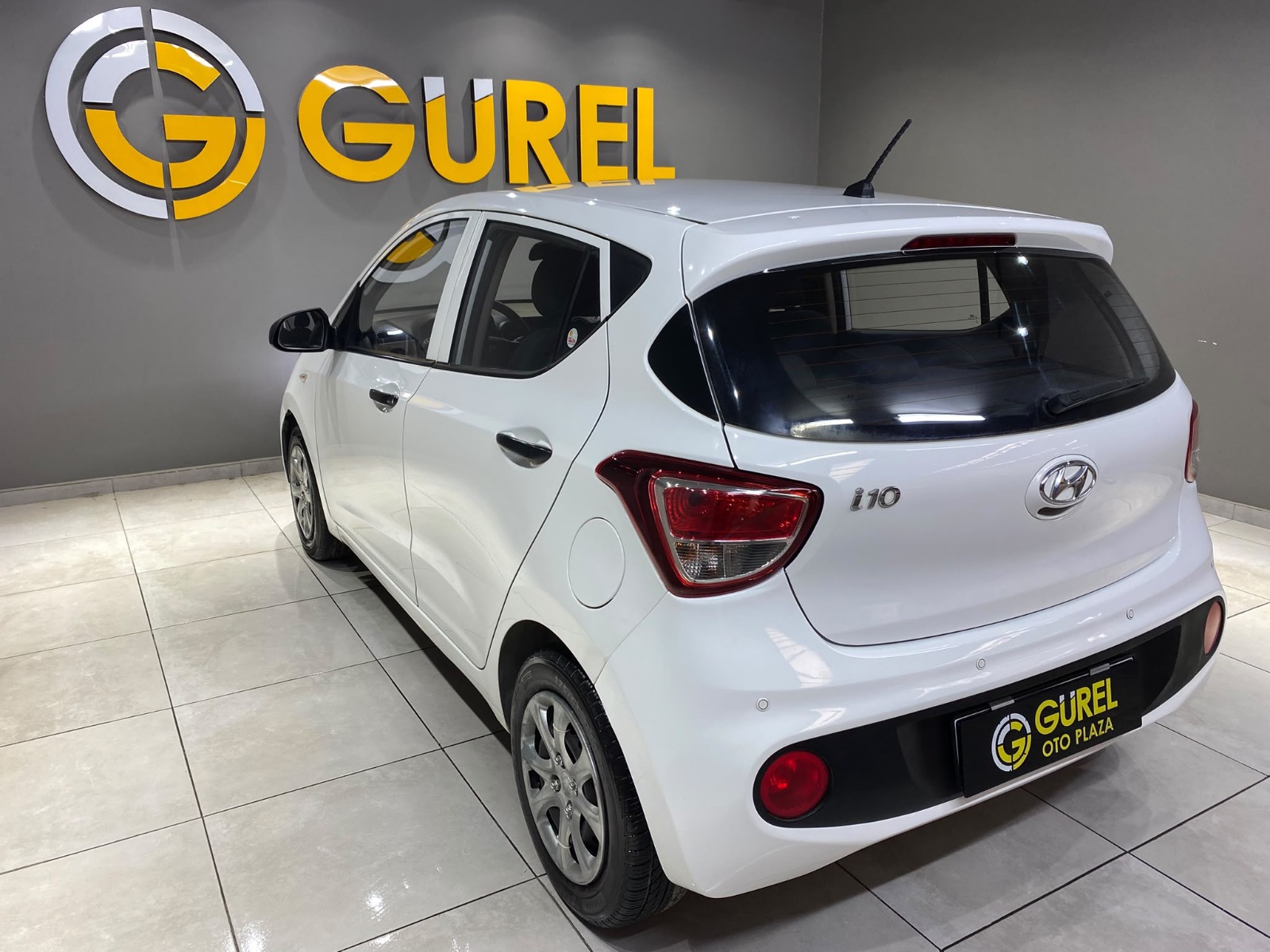 2016 Benzin Otomatik Hyundai i10 Beyaz Gürel Tasarım Aksesuar Otomotiv San. Tic. Ltd. Şti.