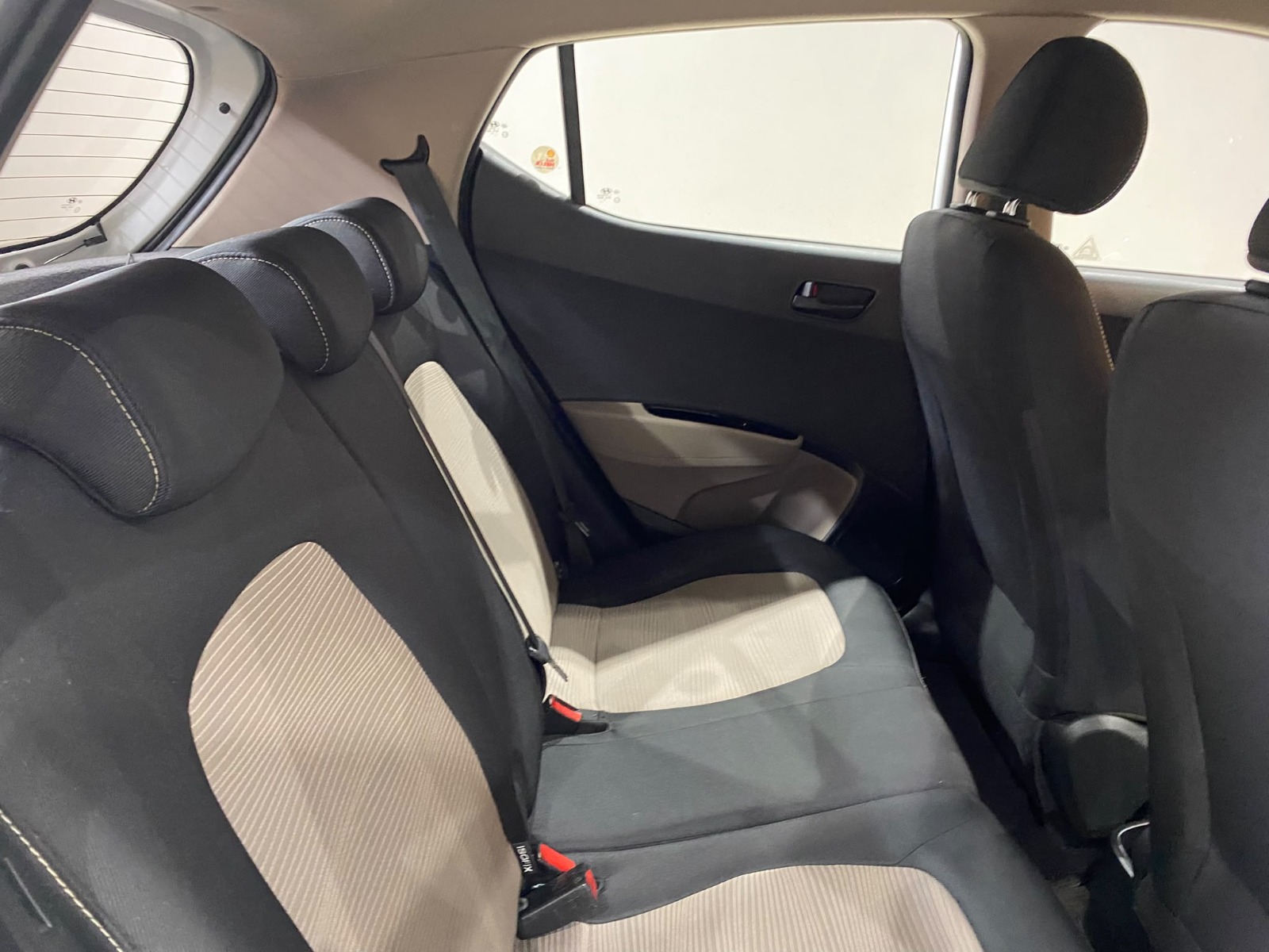2016 Benzin Otomatik Hyundai i10 Beyaz Gürel Tasarım Aksesuar Otomotiv San. Tic. Ltd. Şti.