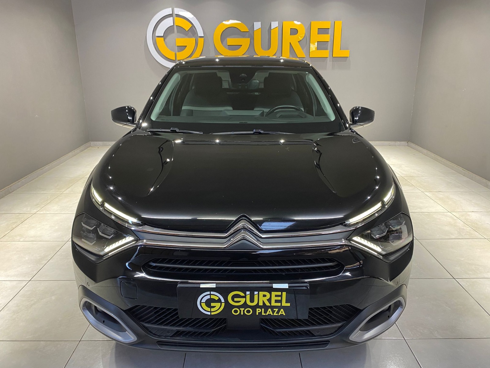 2024 Benzin Otomatik Citroen C4 X Siyah Gürel Tasarım Aksesuar Otomotiv San. Tic. Ltd. Şti.