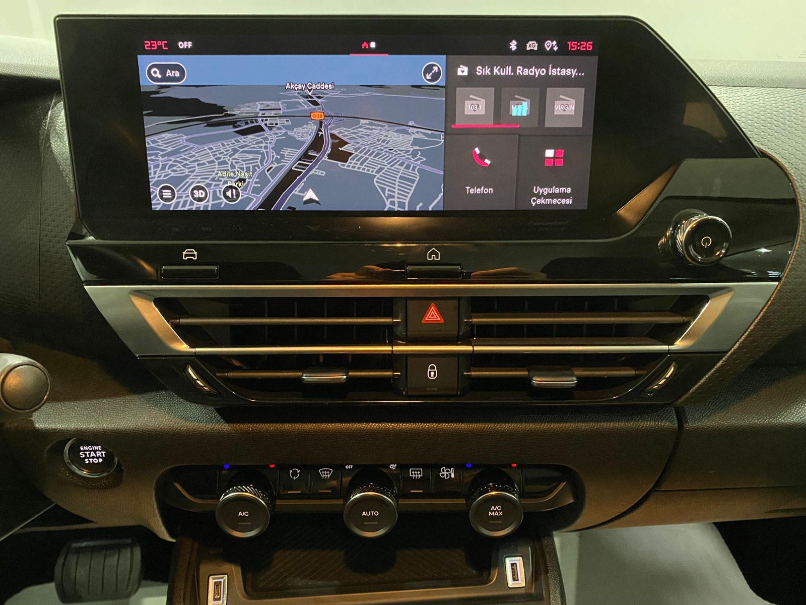 2024 Benzin Otomatik Citroen C4 X Siyah Gürel Tasarım Aksesuar Otomotiv San. Tic. Ltd. Şti.