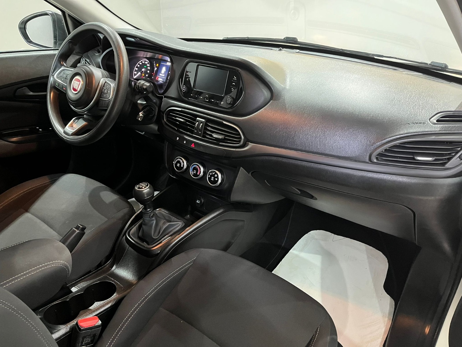 2024 Benzin Manuel Fiat Egea Beyaz Gürel Tasarım Aksesuar Otomotiv San. Tic. Ltd. Şti.