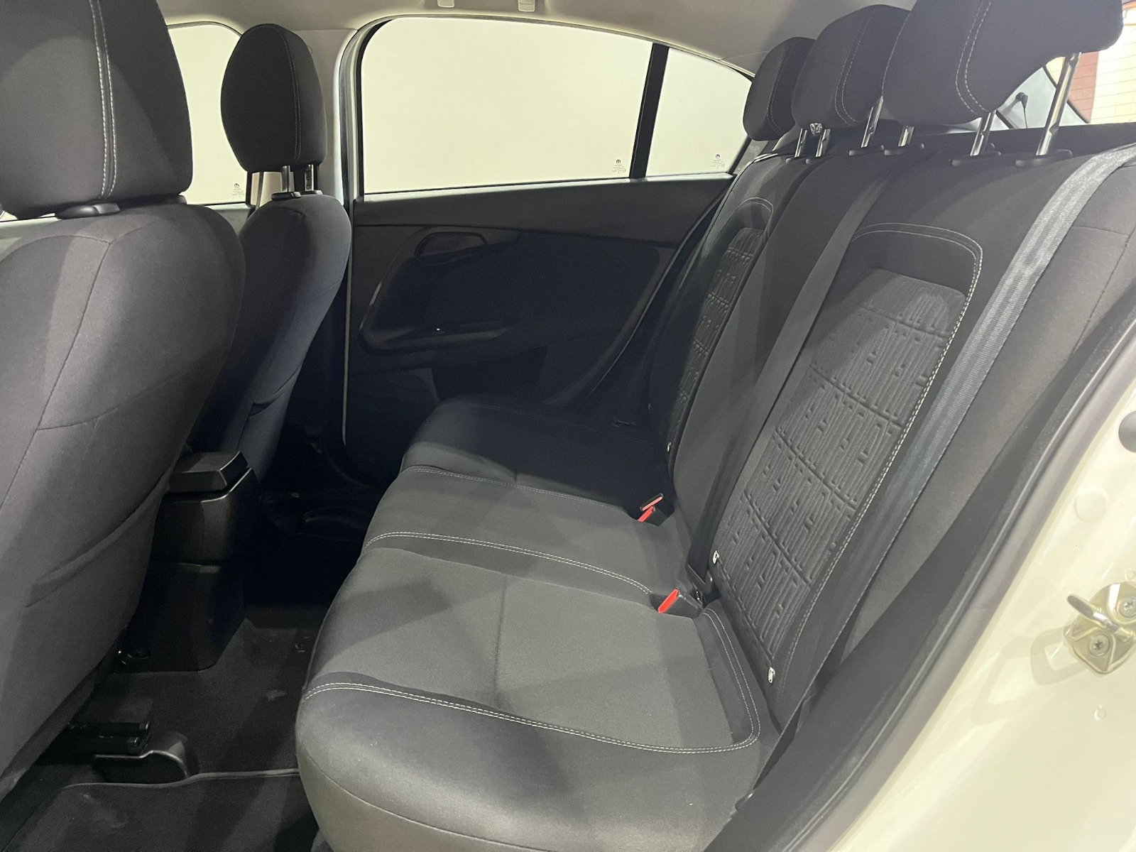 2024 Benzin Manuel Fiat Egea Beyaz Gürel Tasarım Aksesuar Otomotiv San. Tic. Ltd. Şti.