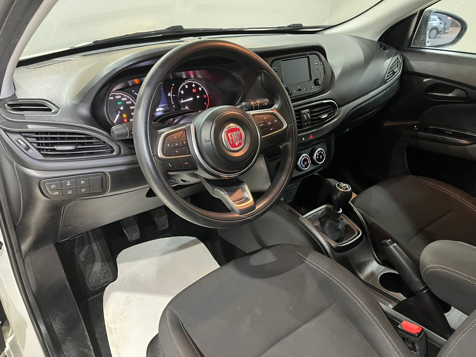 2024 Benzin Manuel Fiat Egea Beyaz Gürel Tasarım Aksesuar Otomotiv San. Tic. Ltd. Şti.