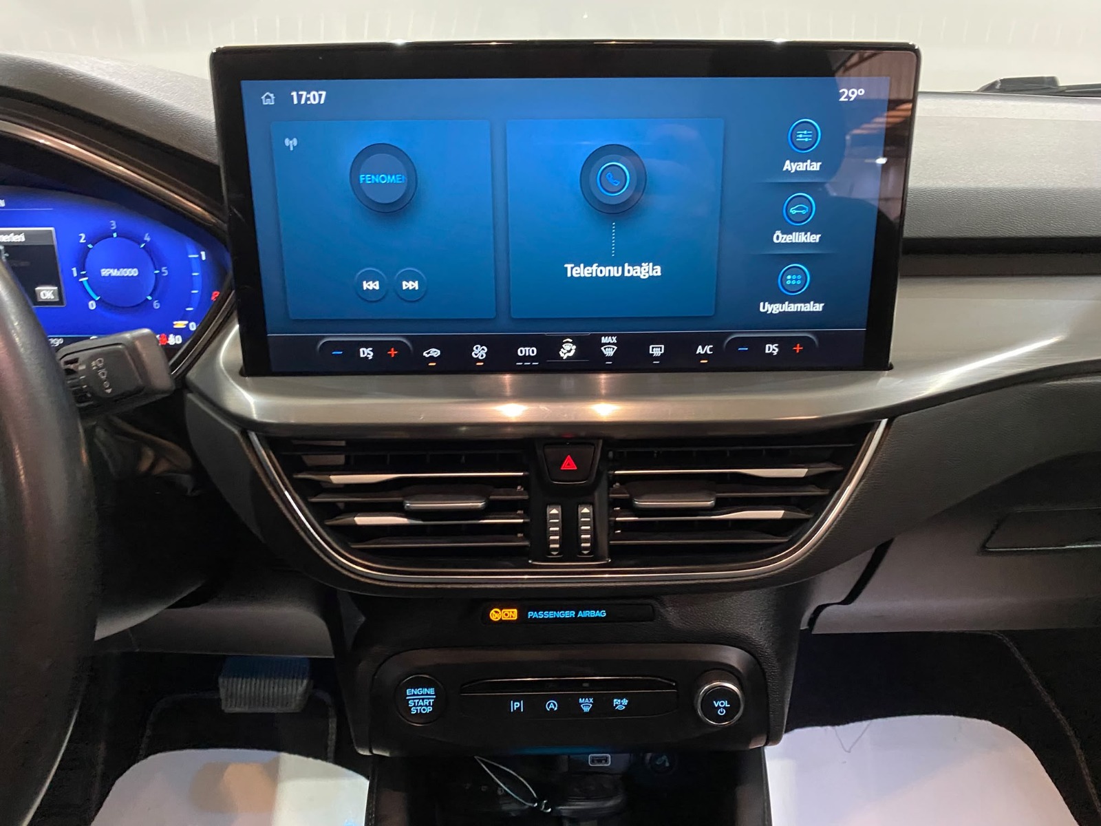2024 Dizel Otomatik Ford Focus Gümüş Gri Gürel Tasarım Aksesuar Otomotiv San. Tic. Ltd. Şti.