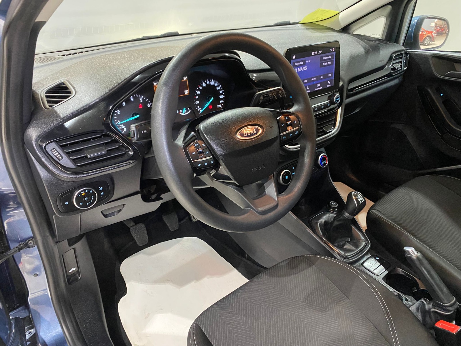 2023 Benzin Manuel Ford Fiesta Mavi Gürel Tasarım Aksesuar Otomotiv San. Tic. Ltd. Şti.