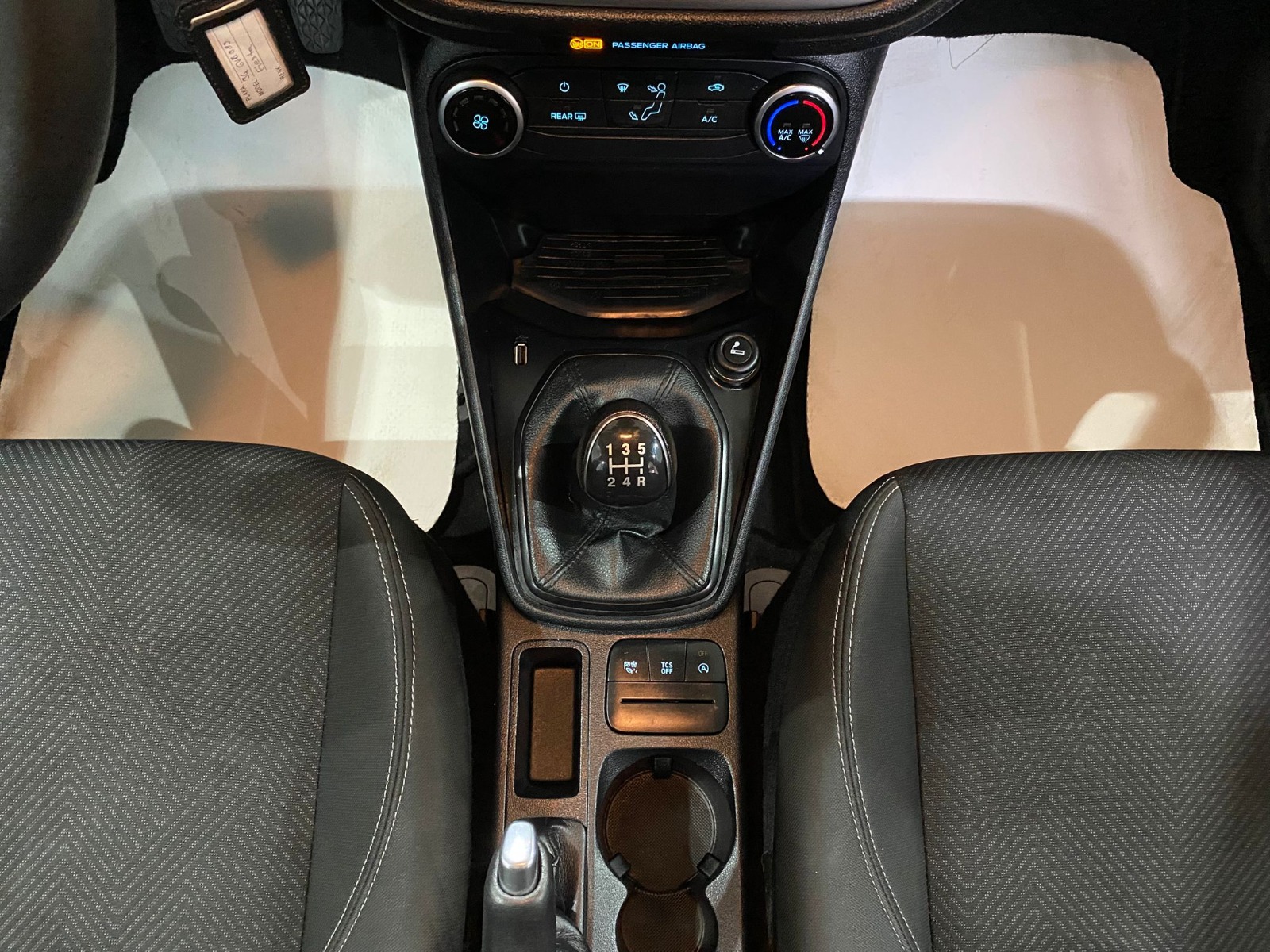 2023 Benzin Manuel Ford Fiesta Mavi Gürel Tasarım Aksesuar Otomotiv San. Tic. Ltd. Şti.