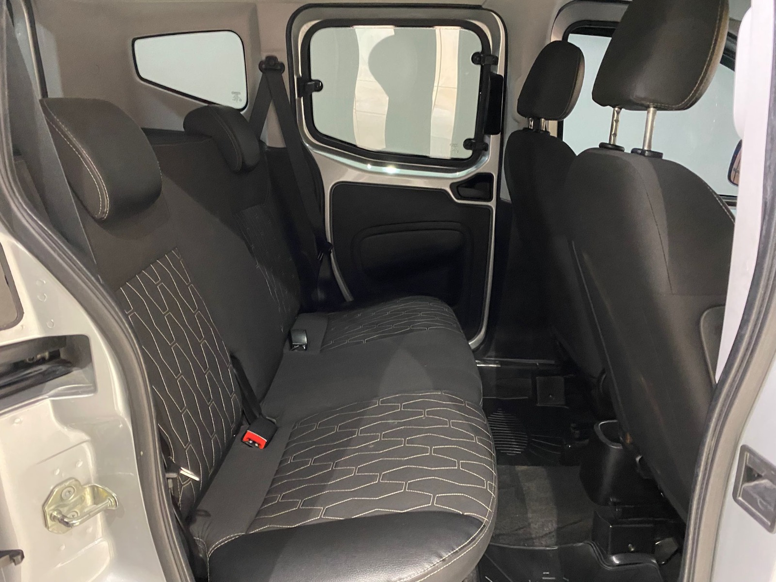 2022 Dizel Manuel Fiat Fiorino Gümüş Gri Gürel Tasarım Aksesuar Otomotiv San. Tic. Ltd. Şti.