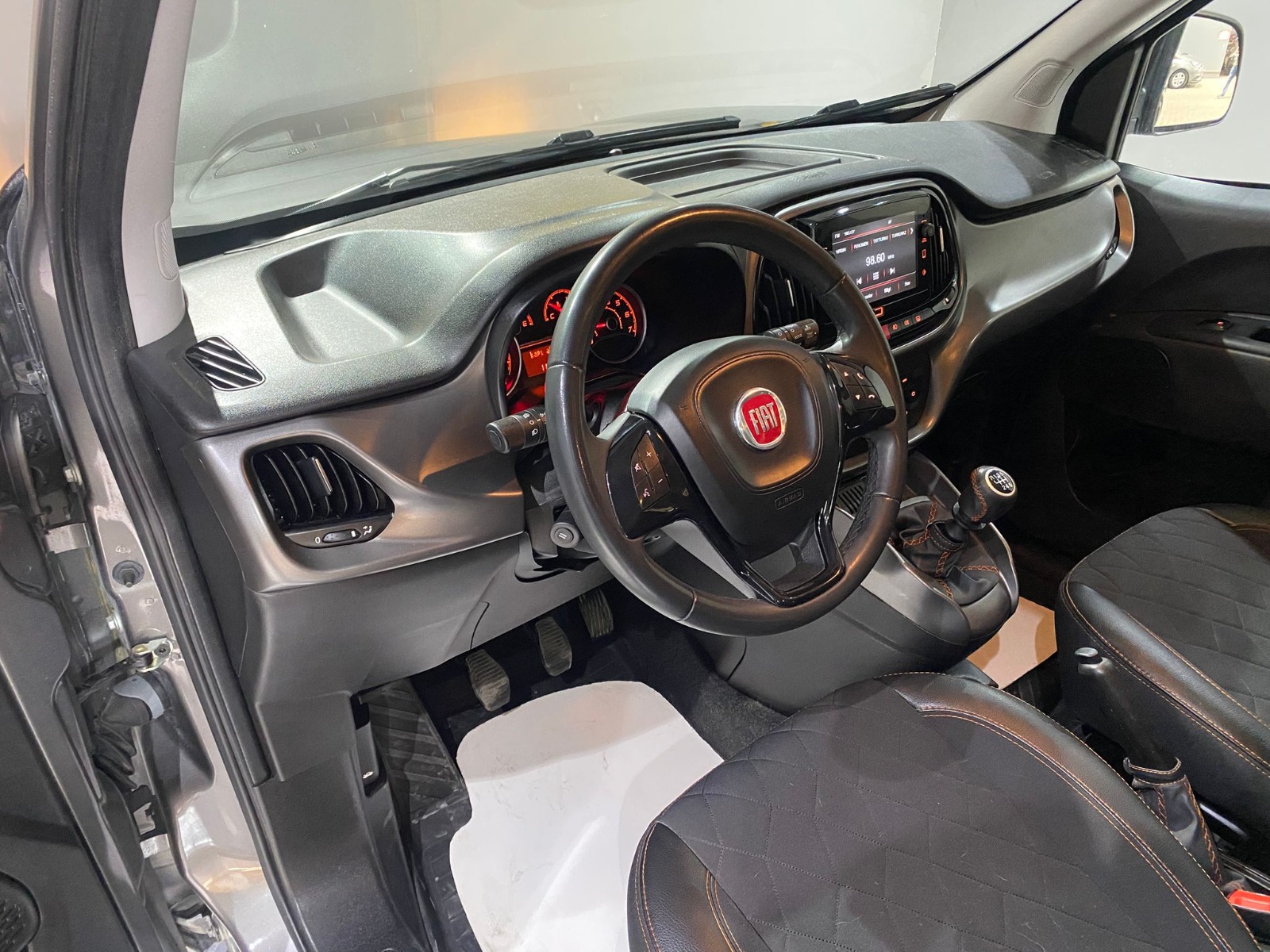 2022 Dizel Manuel Fiat Doblo Gri Gürel Tasarım Aksesuar Otomotiv San. Tic. Ltd. Şti.