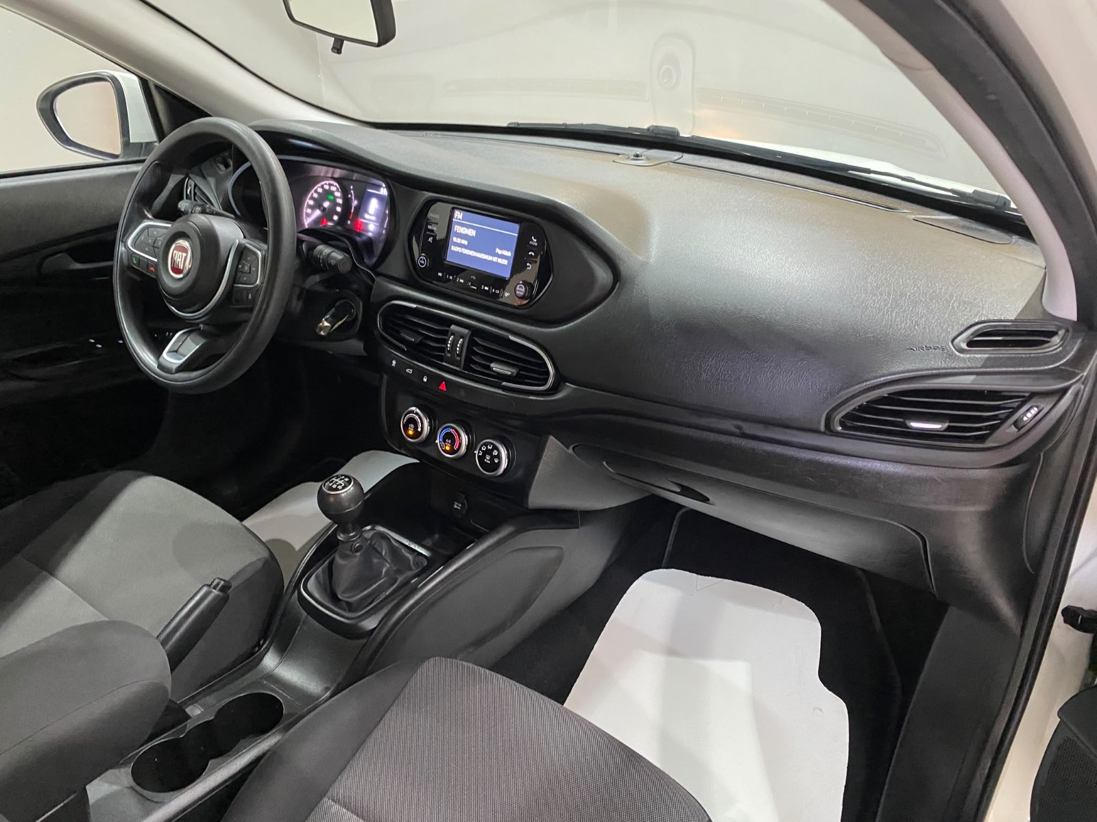 2024 Benzin Manuel Fiat Egea Beyaz Gürel Tasarım Aksesuar Otomotiv San. Tic. Ltd. Şti.