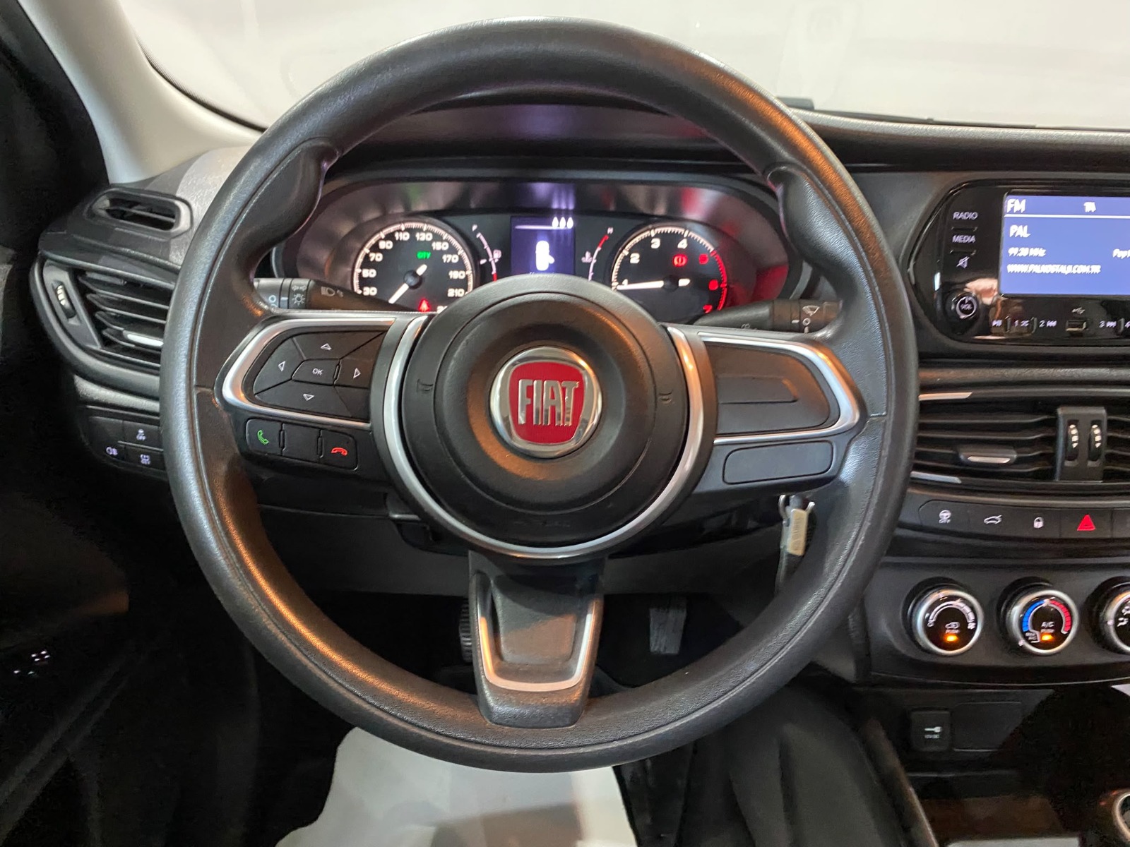 2023 Dizel Manuel Fiat Egea Beyaz Gürel Tasarım Aksesuar Otomotiv San. Tic. Ltd. Şti.