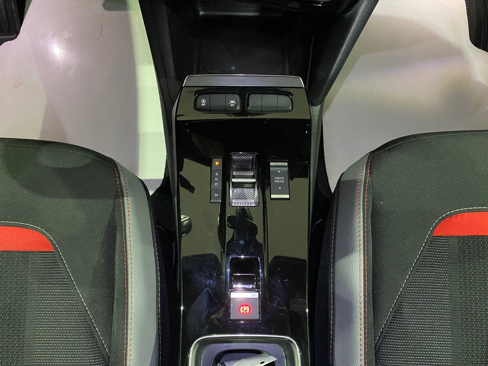 2023 Benzin Otomatik Opel Mokka Gri Gürel Tasarım Aksesuar Otomotiv San. Tic. Ltd. Şti.