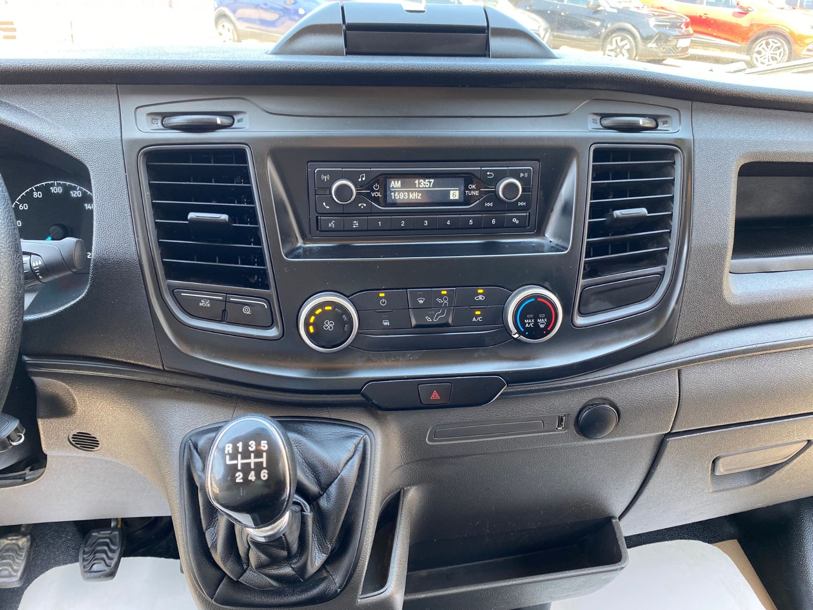 2022 Dizel Manuel Ford Transit Beyaz Gürel Tasarım Aksesuar Otomotiv San. Tic. Ltd. Şti.