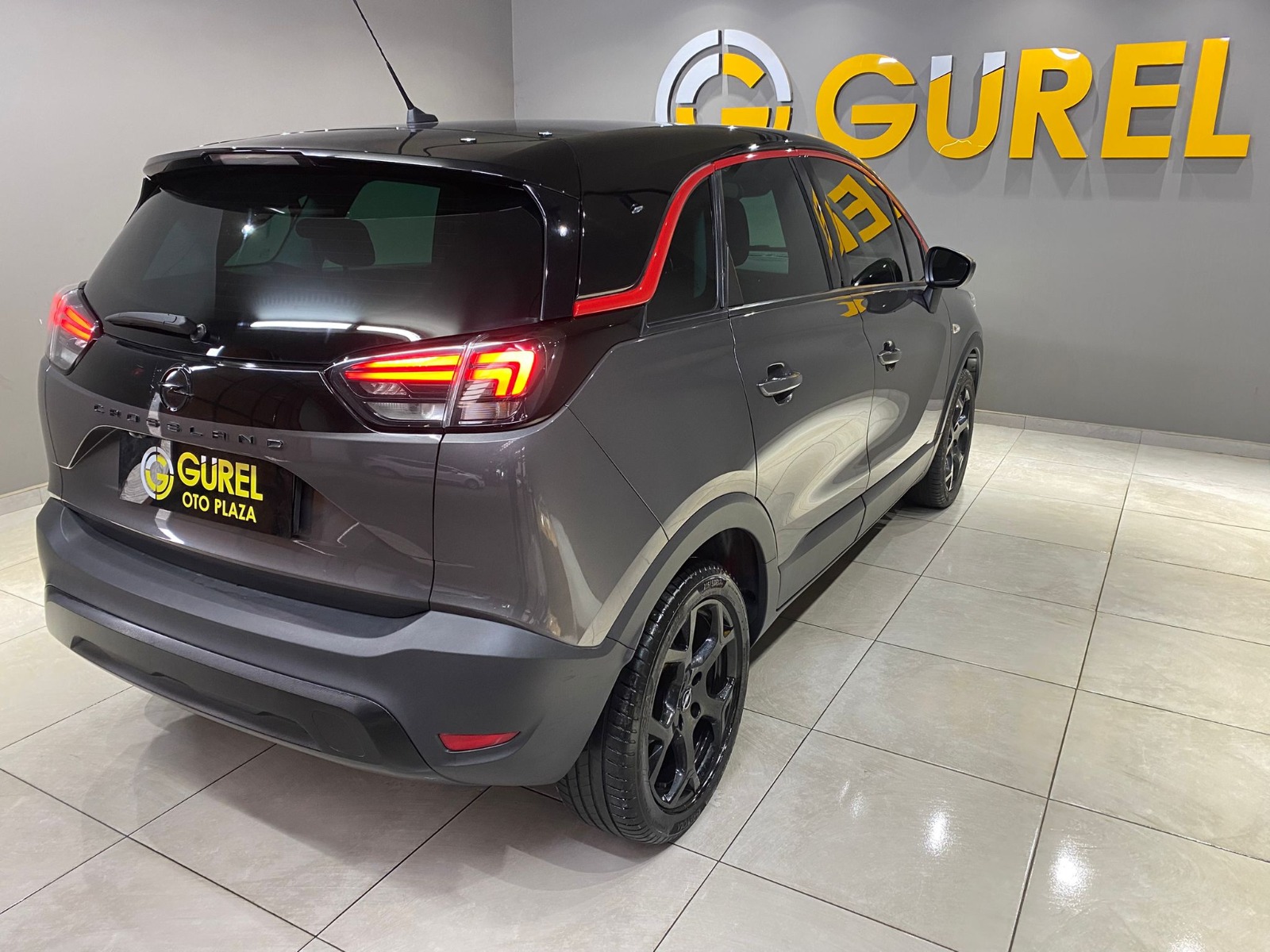 2022 Benzin Manuel Opel Crossland Gri Gürel Tasarım Aksesuar Otomotiv San. Tic. Ltd. Şti.