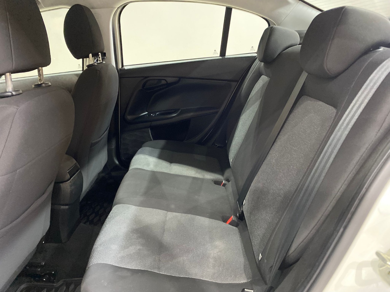 2023 Benzin Manuel Fiat Egea Beyaz Gürel Tasarım Aksesuar Otomotiv San. Tic. Ltd. Şti.