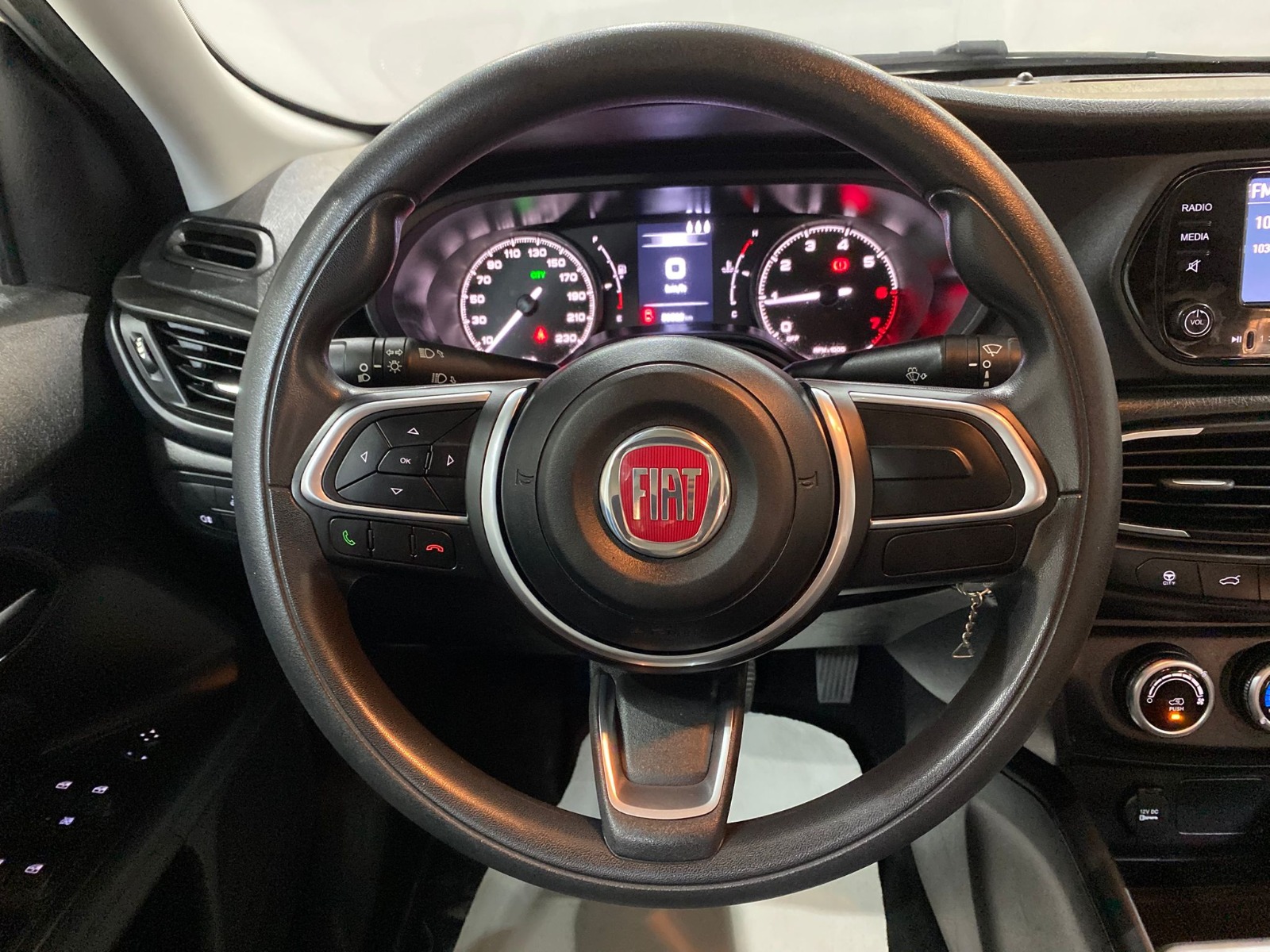 2023 Benzin Manuel Fiat Egea Beyaz Gürel Tasarım Aksesuar Otomotiv San. Tic. Ltd. Şti.