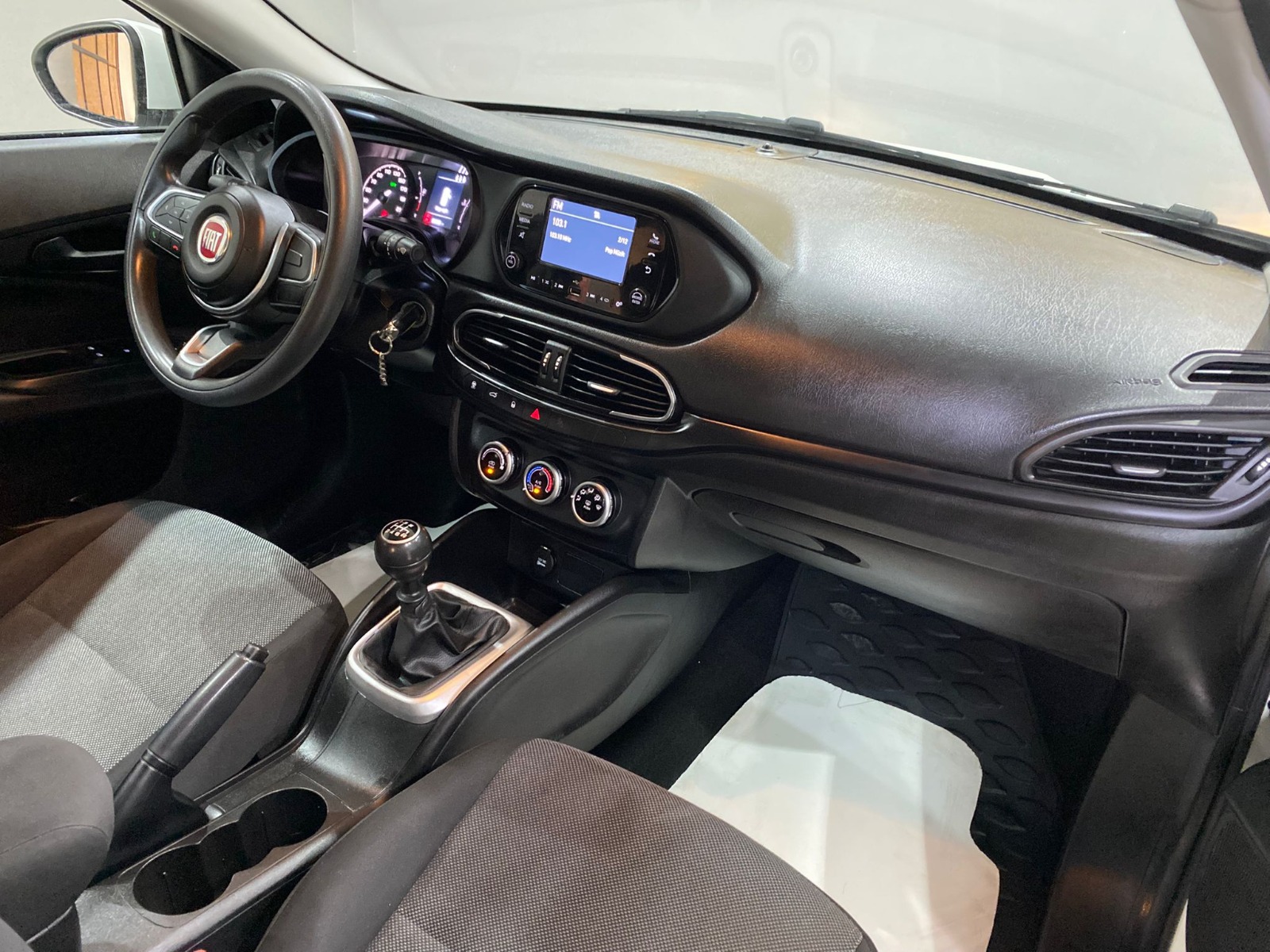 2023 Benzin Manuel Fiat Egea Beyaz Gürel Tasarım Aksesuar Otomotiv San. Tic. Ltd. Şti.