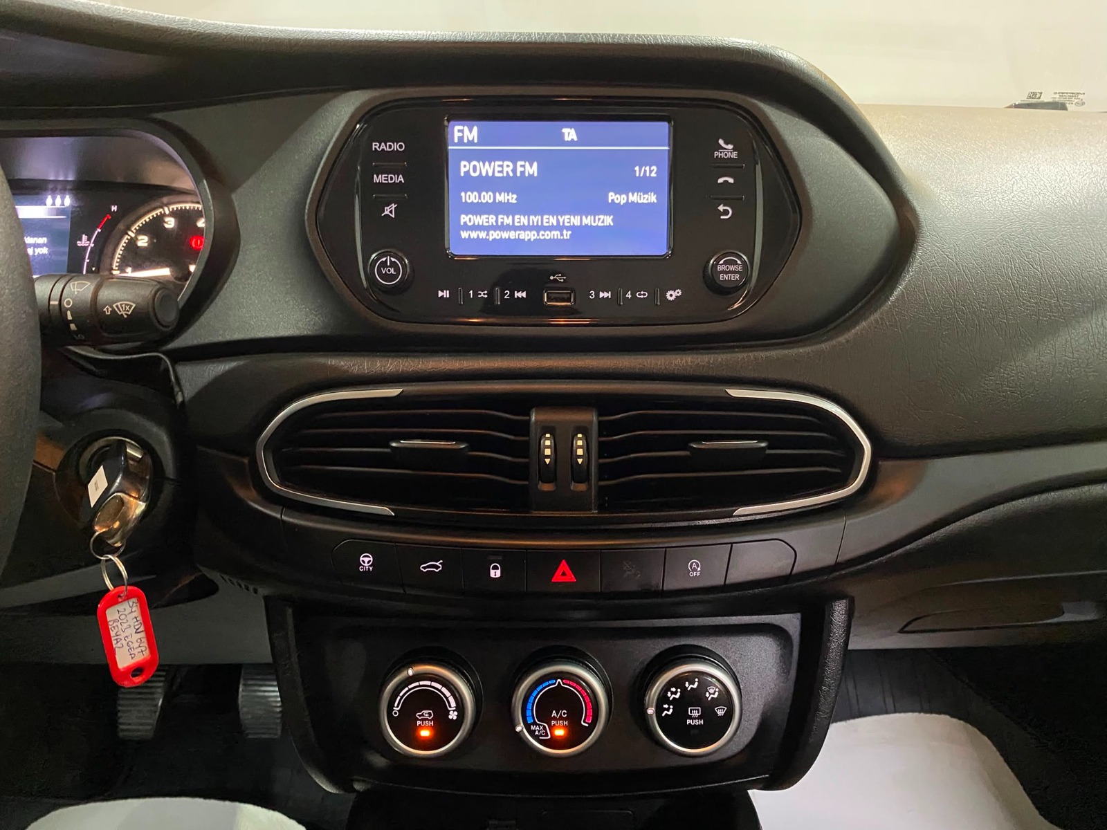 2023 Dizel Manuel Fiat Egea Beyaz Gürel Tasarım Aksesuar Otomotiv San. Tic. Ltd. Şti.