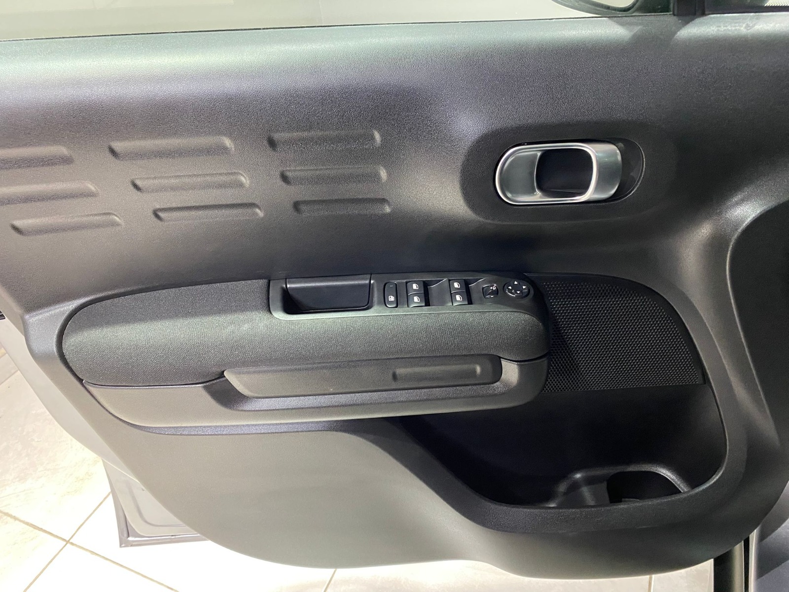 2024 Benzin Otomatik Citroen C3 AirCross Gri Gürel Tasarım Aksesuar Otomotiv San. Tic. Ltd. Şti.