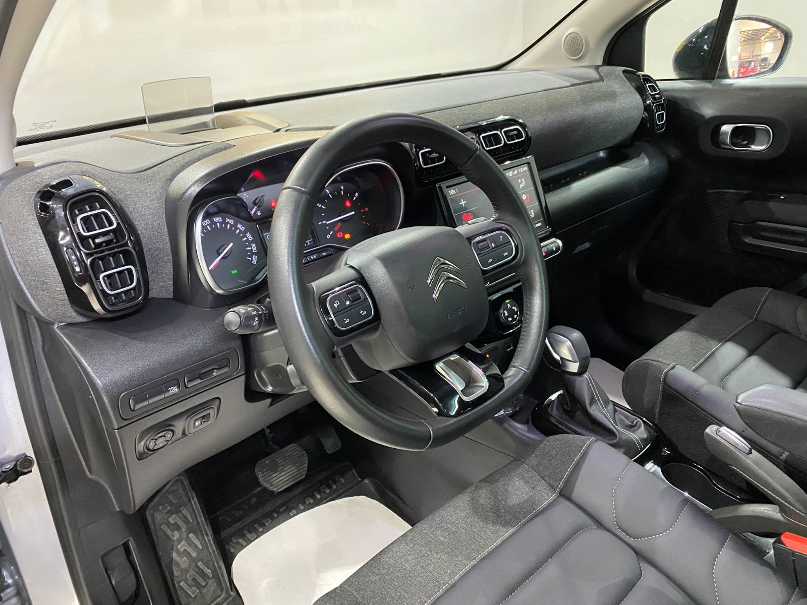 2024 Benzin Otomatik Citroen C3 AirCross Gri Gürel Tasarım Aksesuar Otomotiv San. Tic. Ltd. Şti.