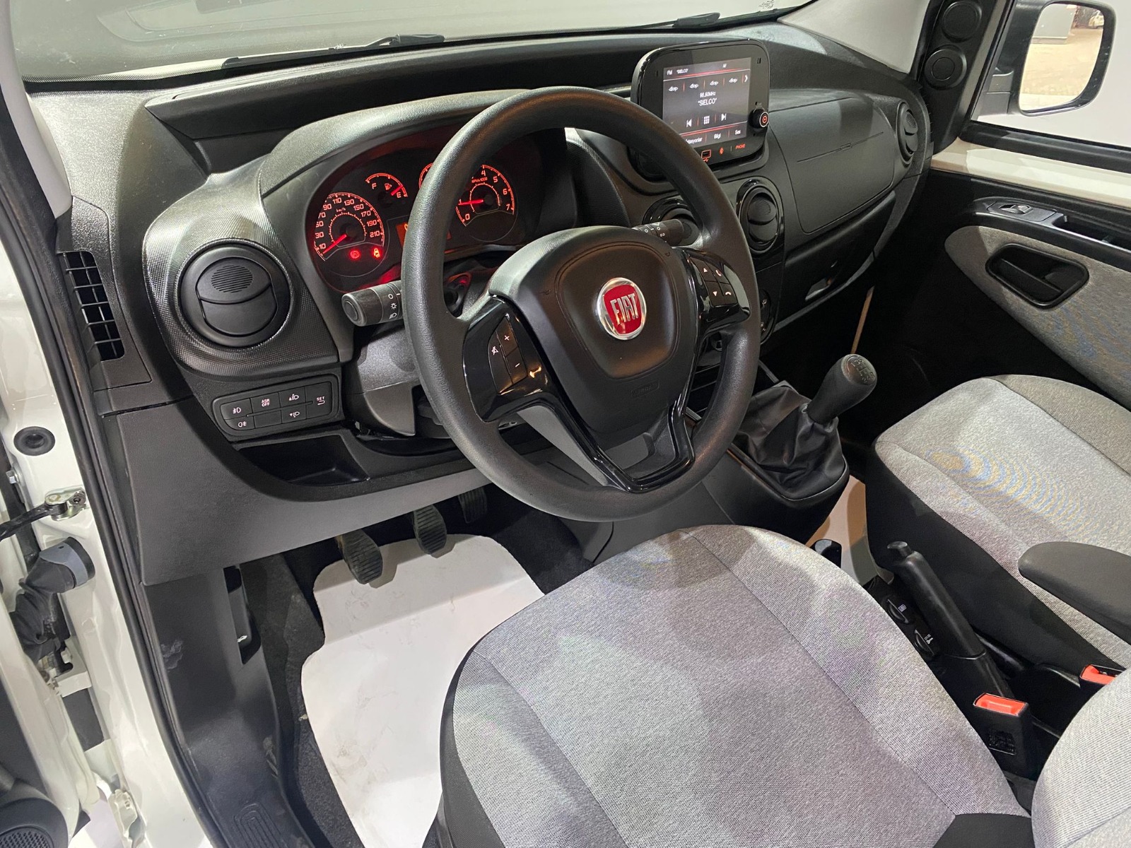 2024 Dizel Manuel Fiat Fiorino Beyaz Gürel Tasarım Aksesuar Otomotiv San. Tic. Ltd. Şti.