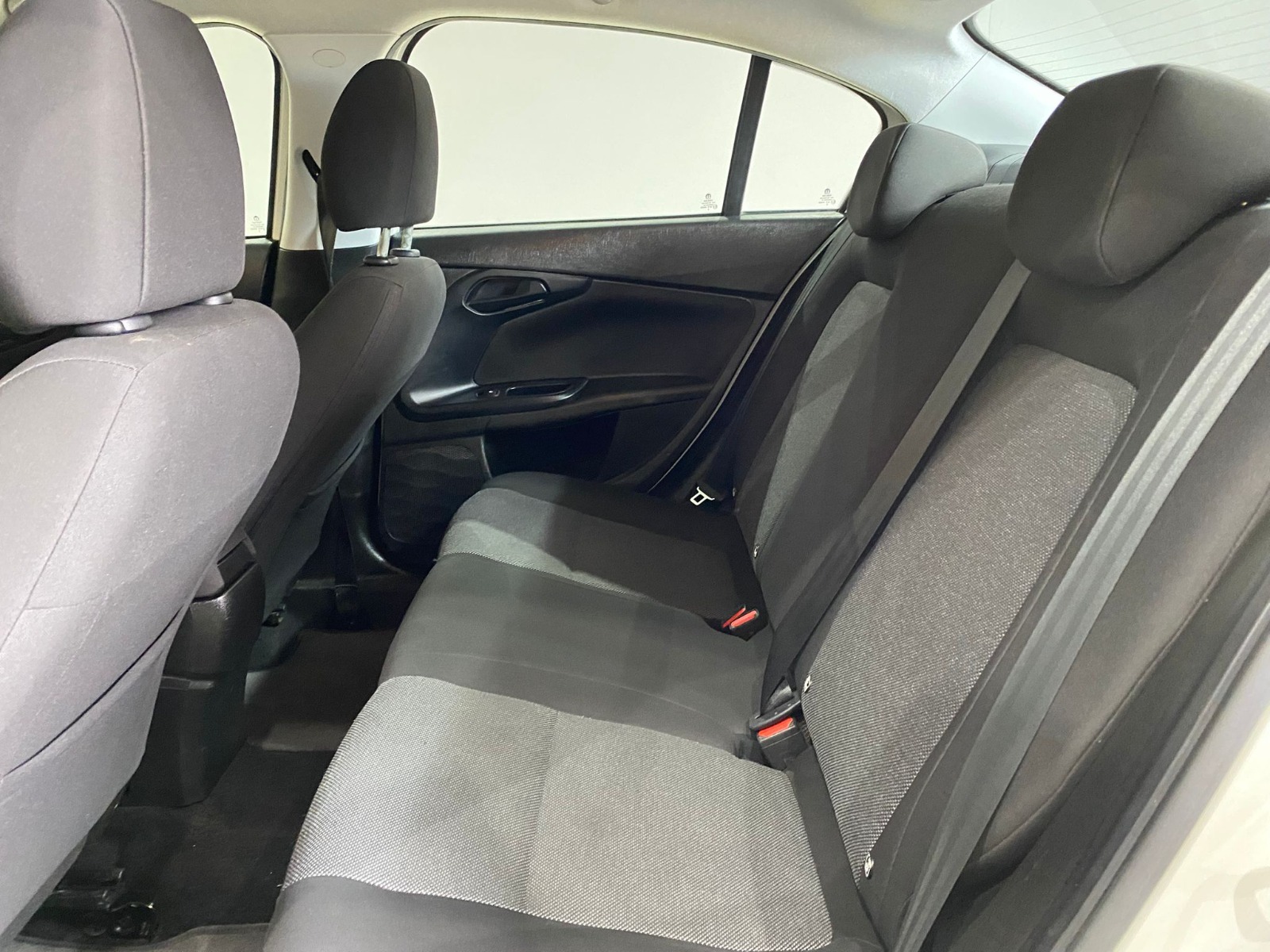 2022 Dizel Manuel Fiat Egea Beyaz Gürel Tasarım Aksesuar Otomotiv San. Tic. Ltd. Şti.