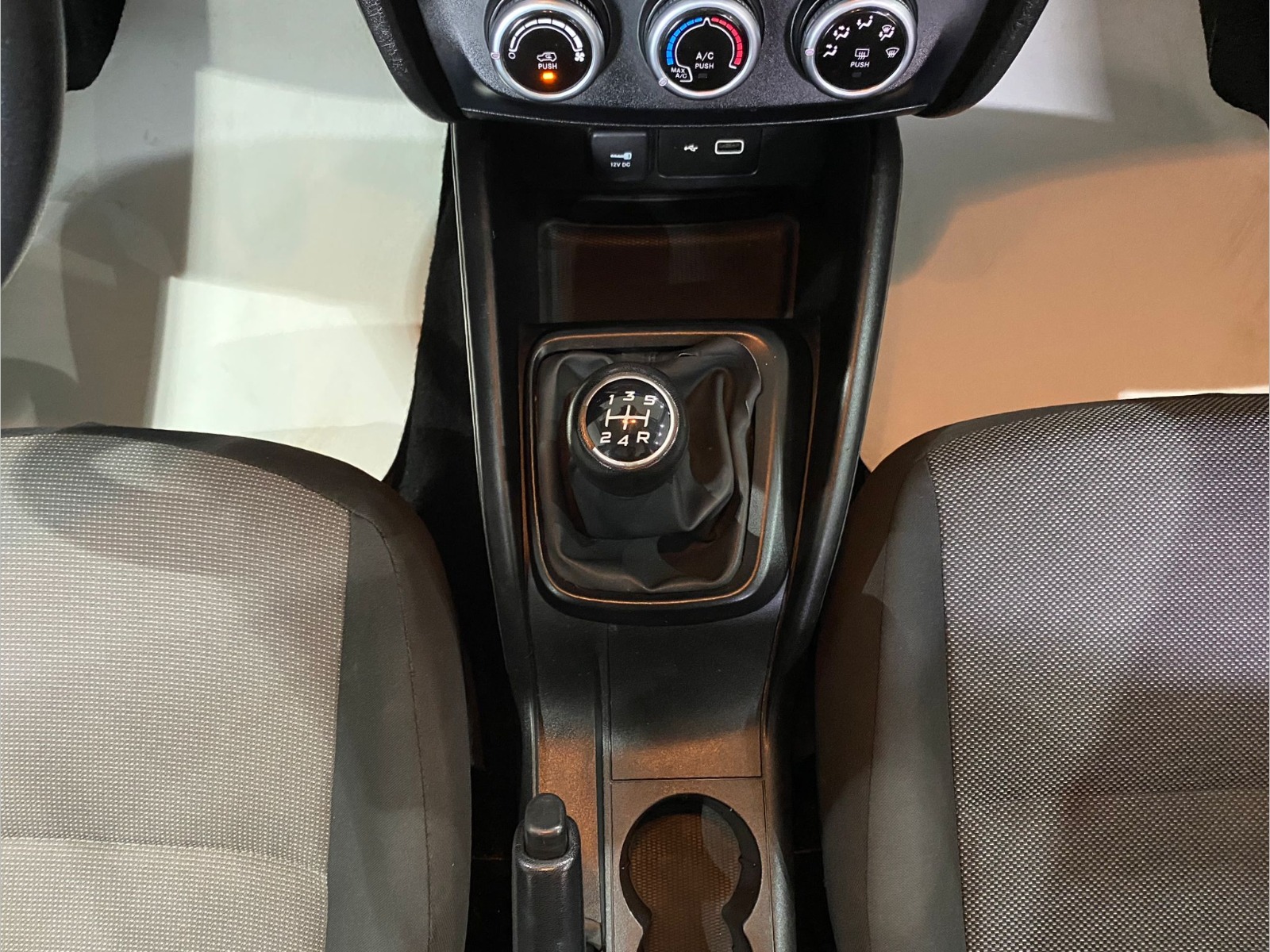 2022 Dizel Manuel Fiat Egea Beyaz Gürel Tasarım Aksesuar Otomotiv San. Tic. Ltd. Şti.