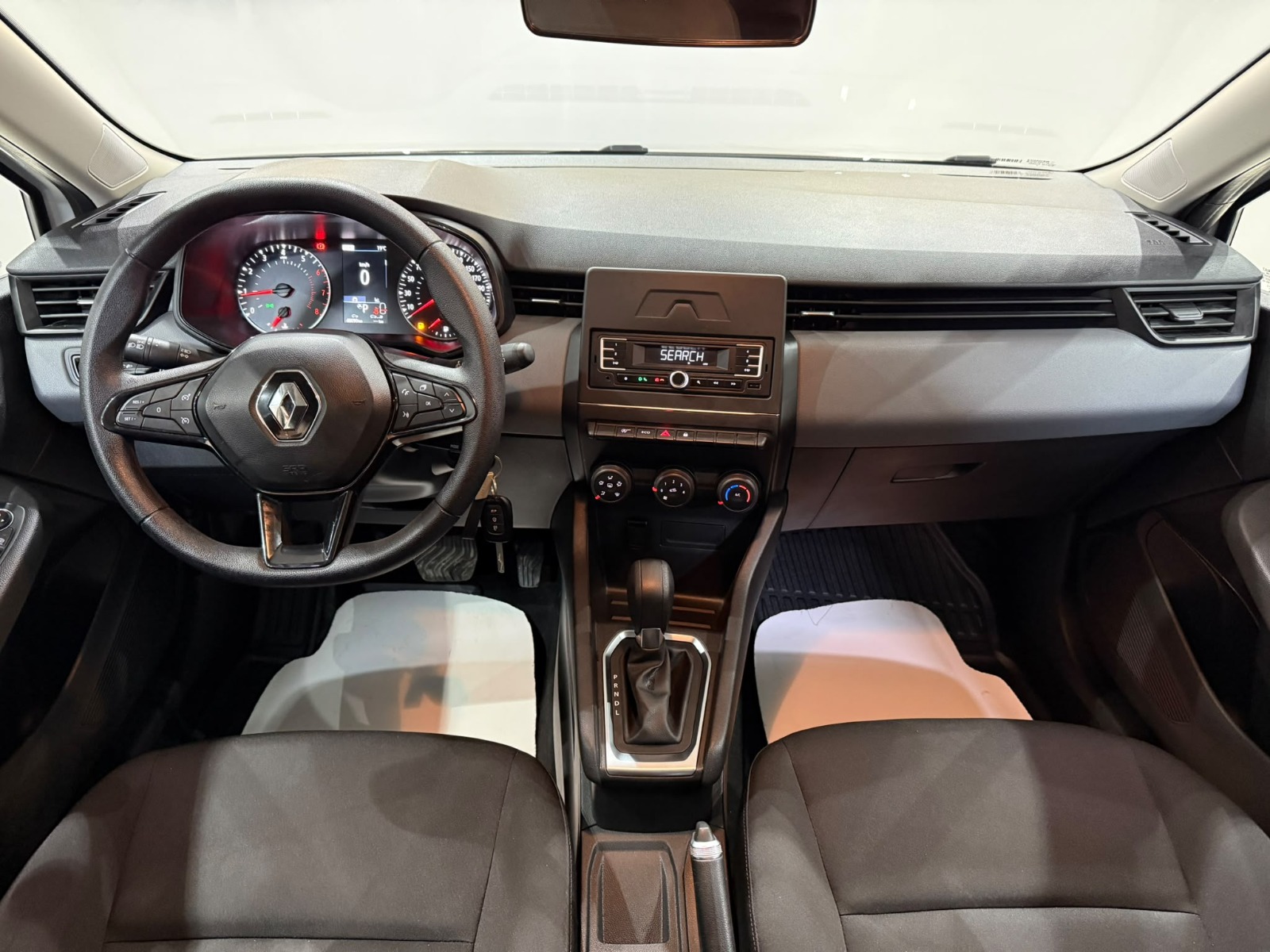 2022 Benzin Otomatik Renault Clio Beyaz Gürel Tasarım Aksesuar Otomotiv San. Tic. Ltd. Şti.