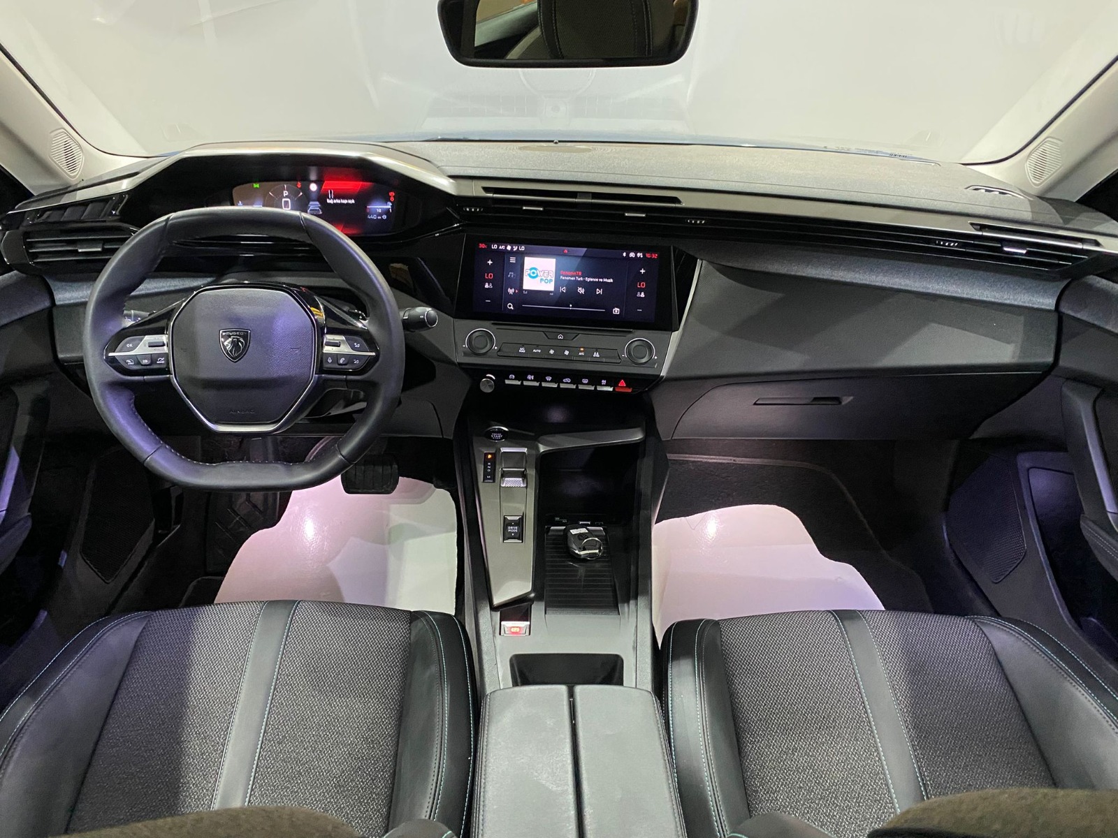 2025 Benzin Otomatik Peugeot 408 Mavi Gürel Tasarım Aksesuar Otomotiv San. Tic. Ltd. Şti.