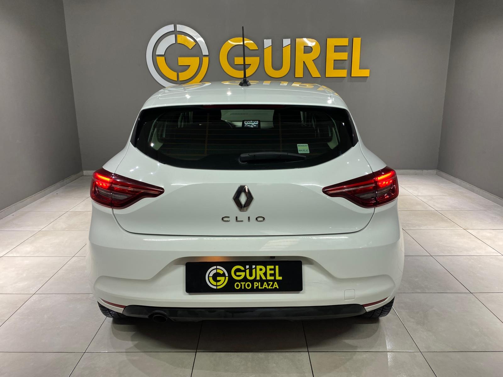 2021 Benzin Manuel Renault Clio Beyaz Gürel Tasarım Aksesuar Otomotiv San. Tic. Ltd. Şti.