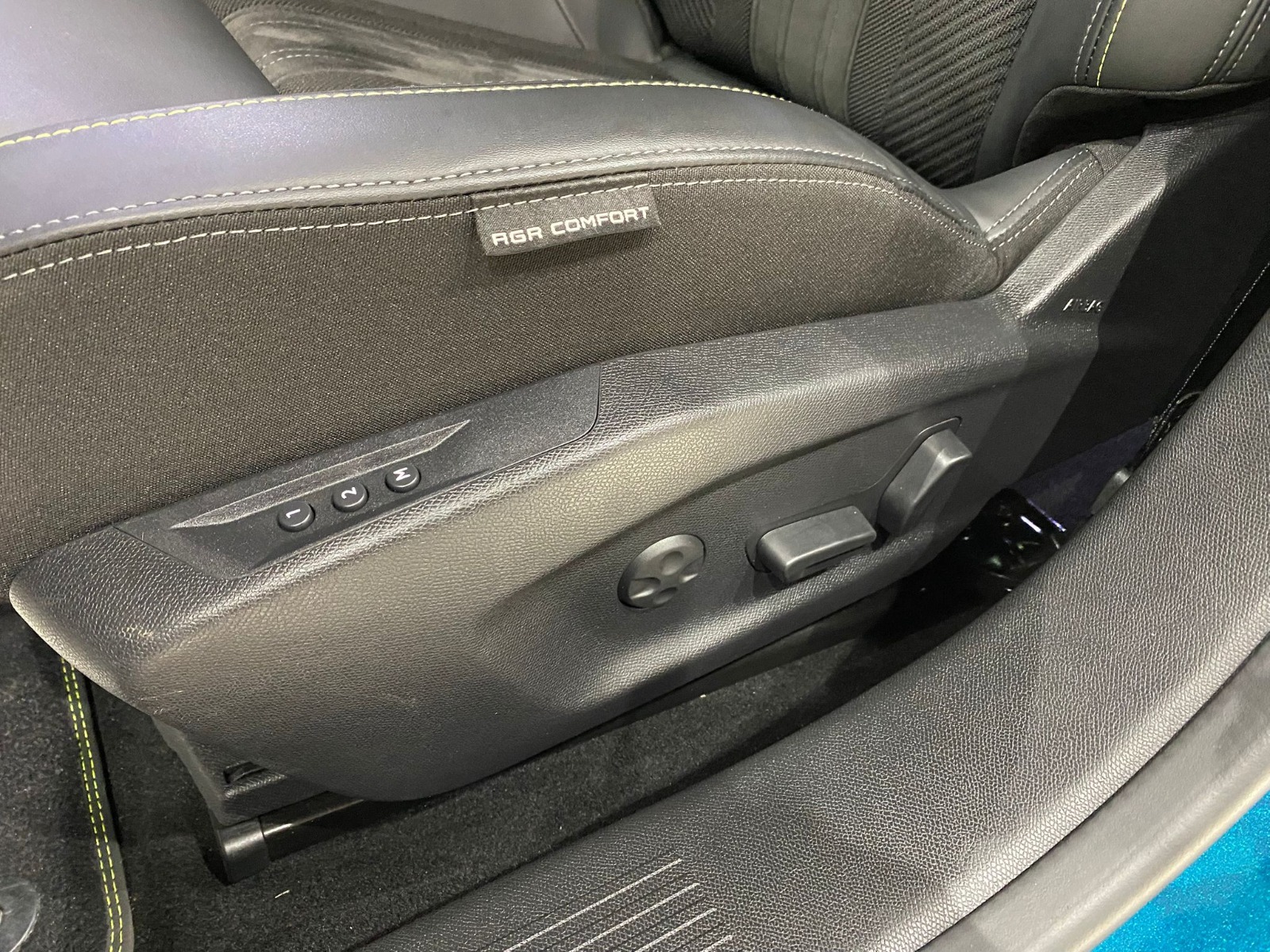 2023 Benzin Otomatik Peugeot 408 Mavi Gürel Tasarım Aksesuar Otomotiv San. Tic. Ltd. Şti.