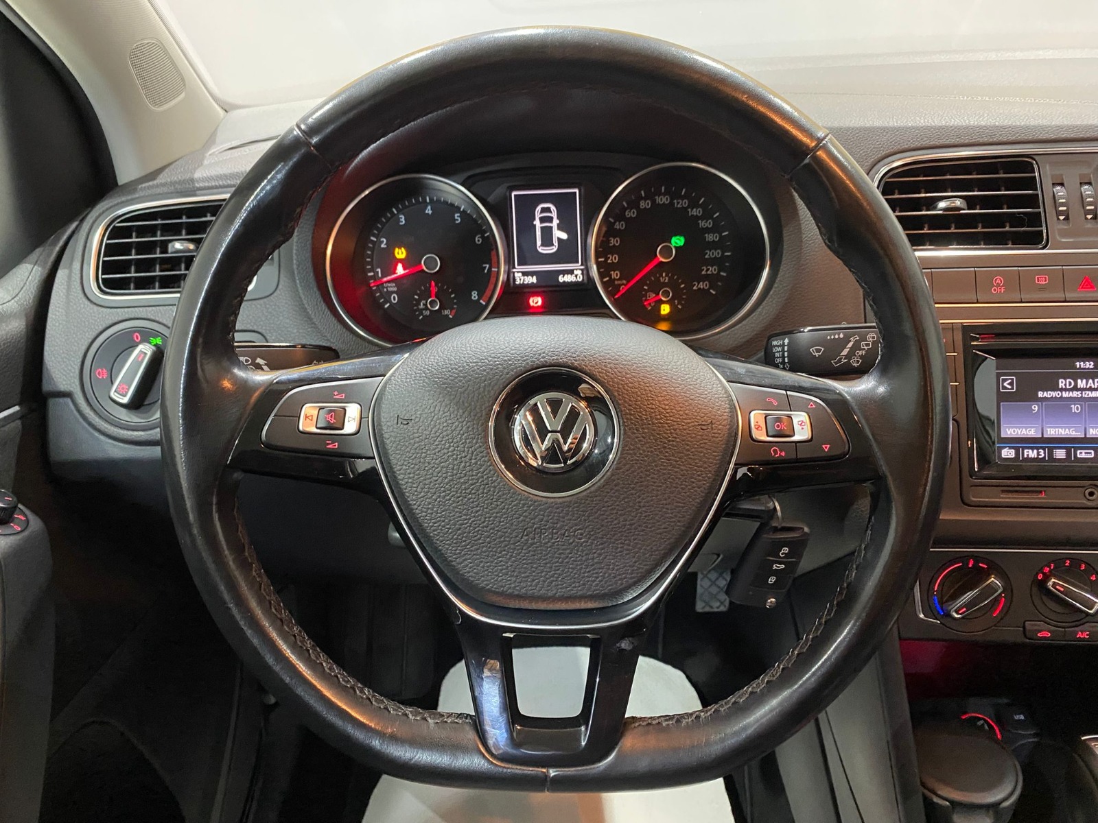 TaksitliOto.Net | 2.El Volkswagen Polo Hatchback 1.2 TSI BMT Comfortline DSG | Otomatik & Benzin | Beyaz | İzmir.2el 2016 Benzin Otomatik Volkswagen Polo Beyaz Gürel Tasarım Aksesuar Otomotiv San. Tic. Ltd. Şti.