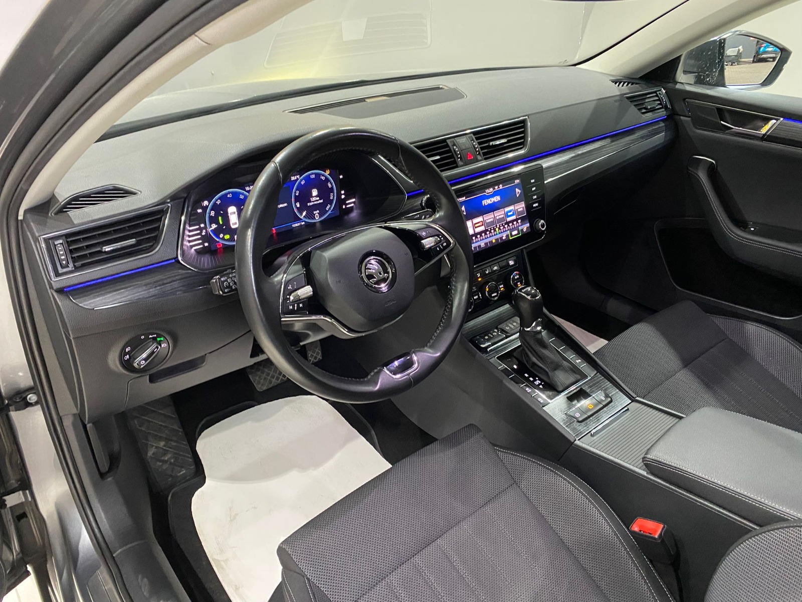 2023 Benzin Otomatik Skoda Superb Gri Gürel Tasarım Aksesuar Otomotiv San. Tic. Ltd. Şti.