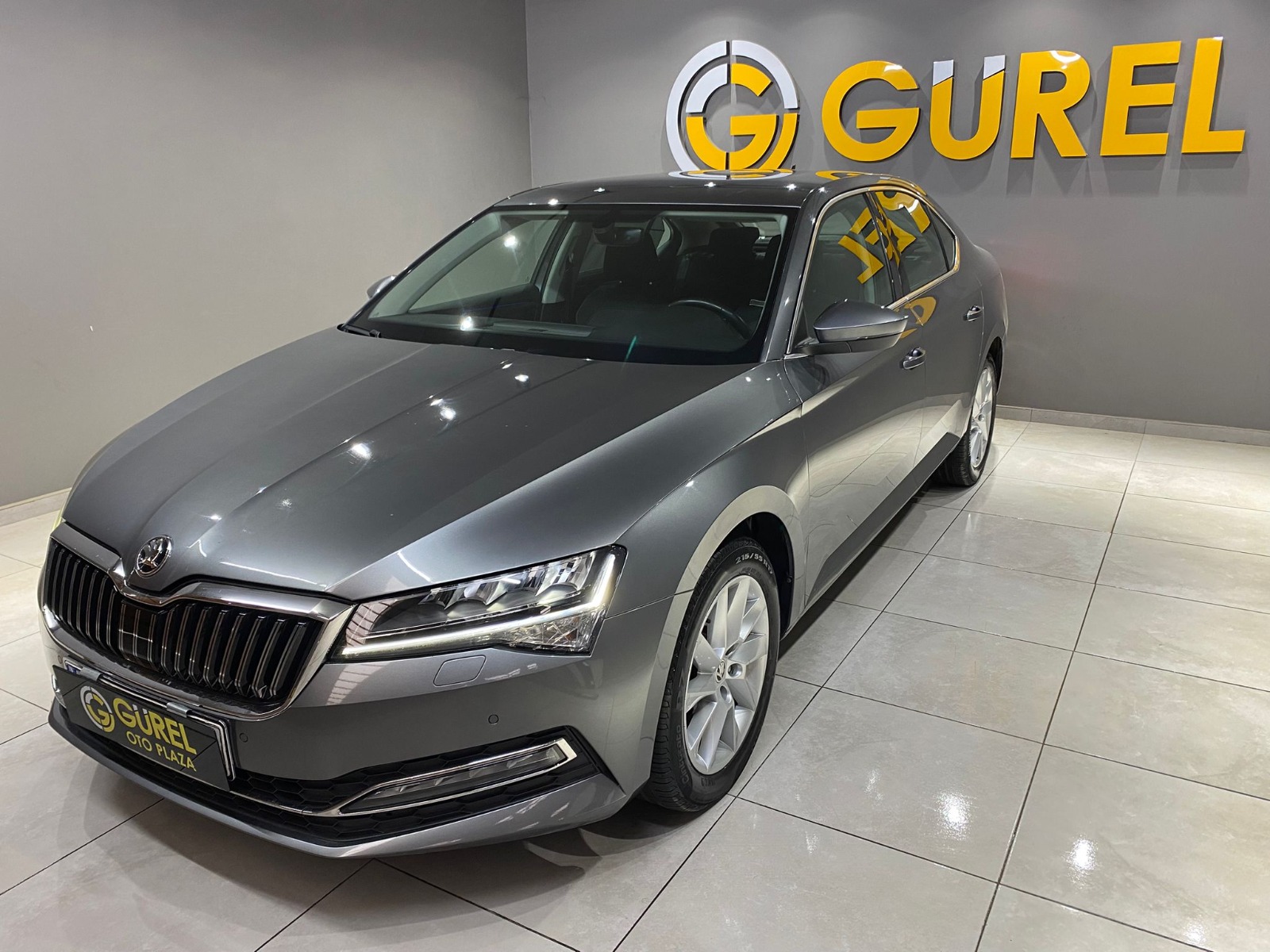 2023 Benzin Otomatik Skoda Superb Gri Gürel Tasarım Aksesuar Otomotiv San. Tic. Ltd. Şti.