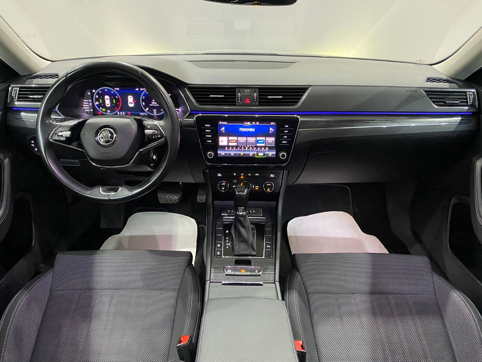 2023 Benzin Otomatik Skoda Superb Gri Gürel Tasarım Aksesuar Otomotiv San. Tic. Ltd. Şti.
