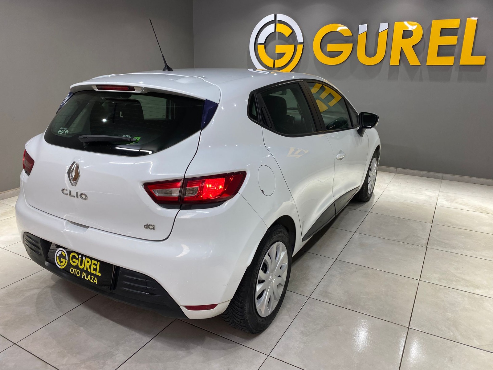2016 Dizel Manuel Renault Clio Beyaz Gürel Tasarım Aksesuar Otomotiv San. Tic. Ltd. Şti.