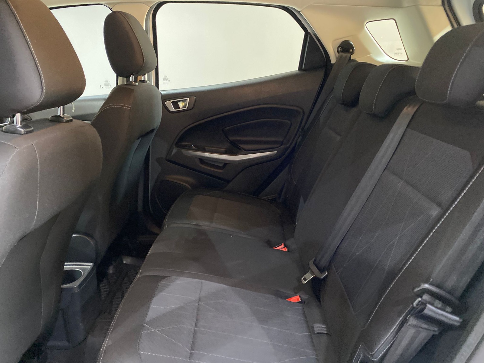 2021 Benzin Otomatik Ford EcoSport Beyaz Gürel Tasarım Aksesuar Otomotiv San. Tic. Ltd. Şti.