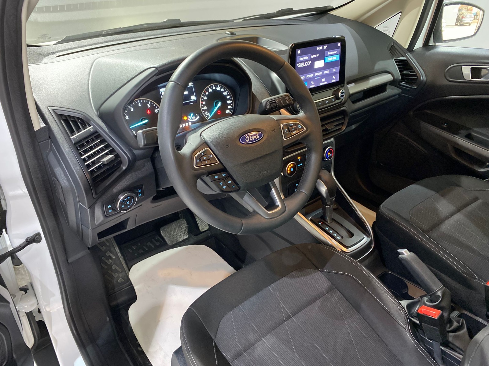 2021 Benzin Otomatik Ford EcoSport Beyaz Gürel Tasarım Aksesuar Otomotiv San. Tic. Ltd. Şti.