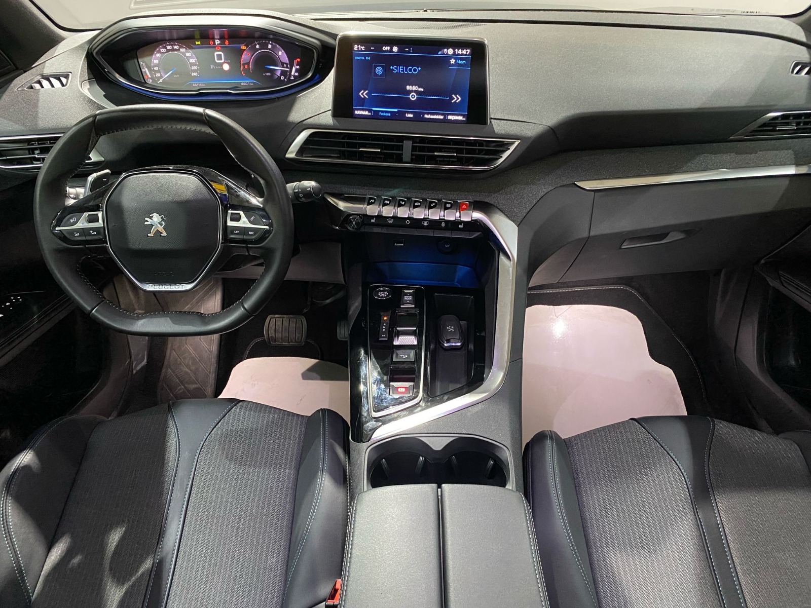 2024 Dizel Otomatik Peugeot 3008 Mavi Gürel Tasarım Aksesuar Otomotiv San. Tic. Ltd. Şti.