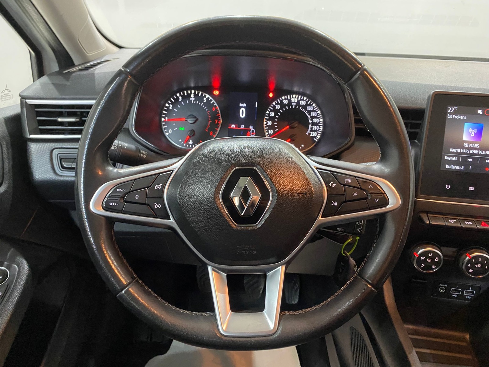 2023 Benzin Manuel Renault Clio Beyaz Gürel Tasarım Aksesuar Otomotiv San. Tic. Ltd. Şti.