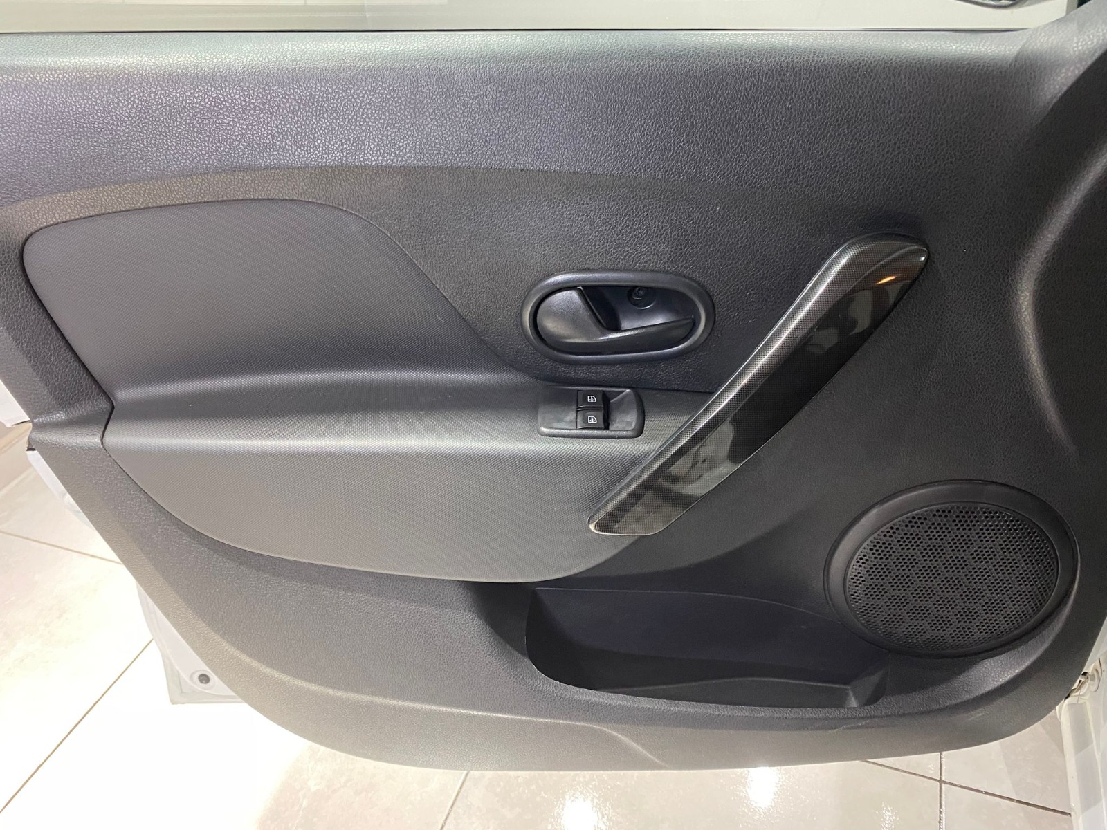 2020 Benzin + LPG Manuel Renault Symbol Beyaz Gürel Tasarım Aksesuar Otomotiv San. Tic. Ltd. Şti.