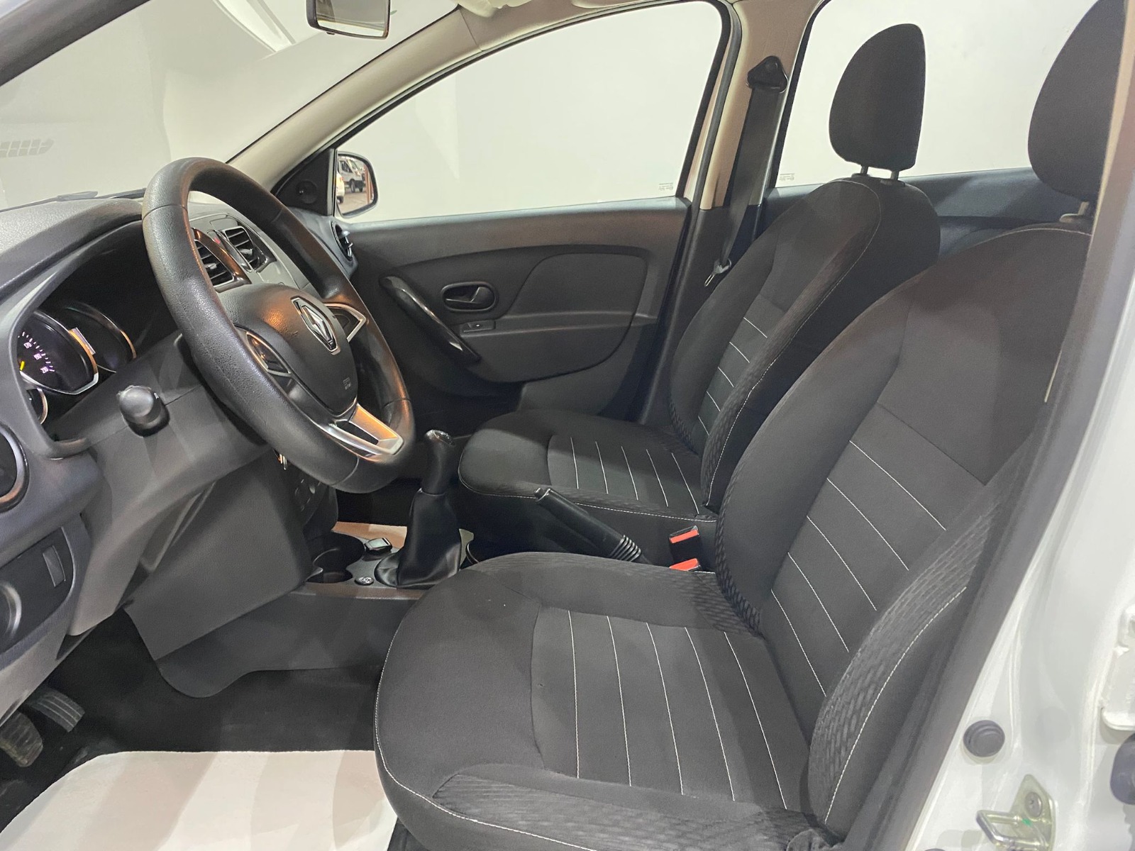 2020 Benzin + LPG Manuel Renault Symbol Beyaz Gürel Tasarım Aksesuar Otomotiv San. Tic. Ltd. Şti.