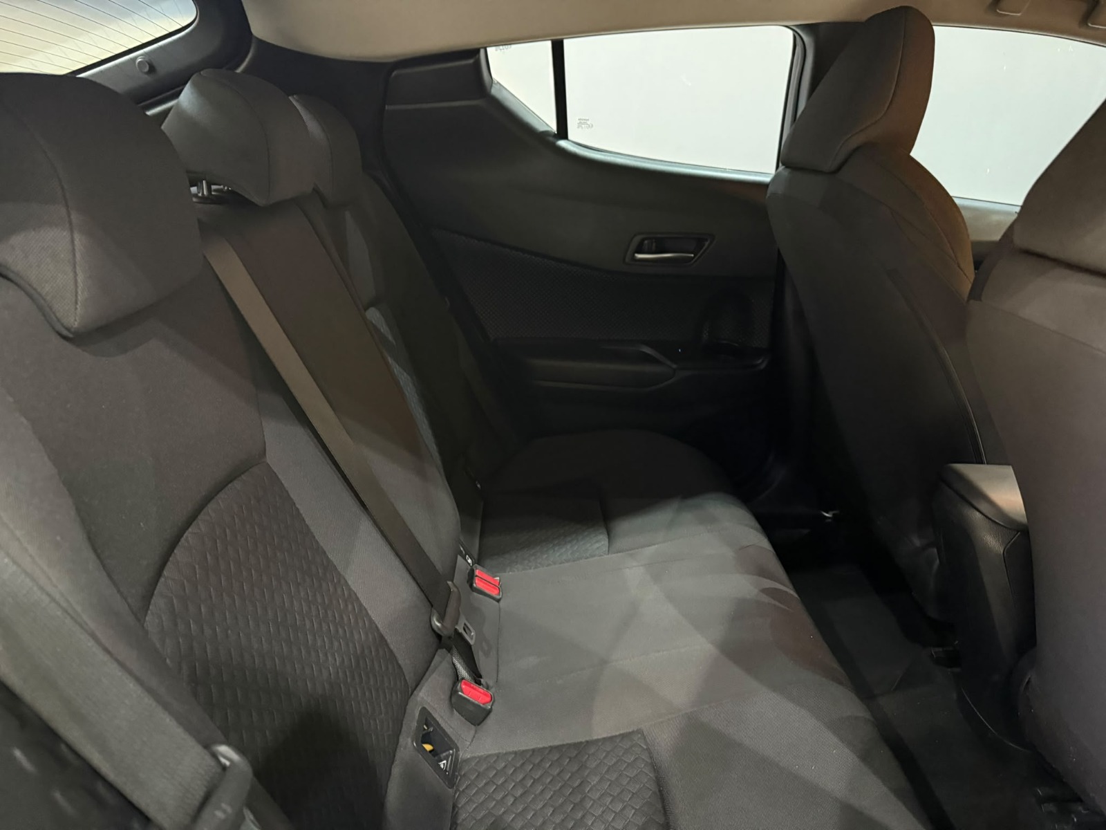 2021 Hybrid Otomatik Toyota C-HR Gri Gürel Tasarım Aksesuar Otomotiv San. Tic. Ltd. Şti.